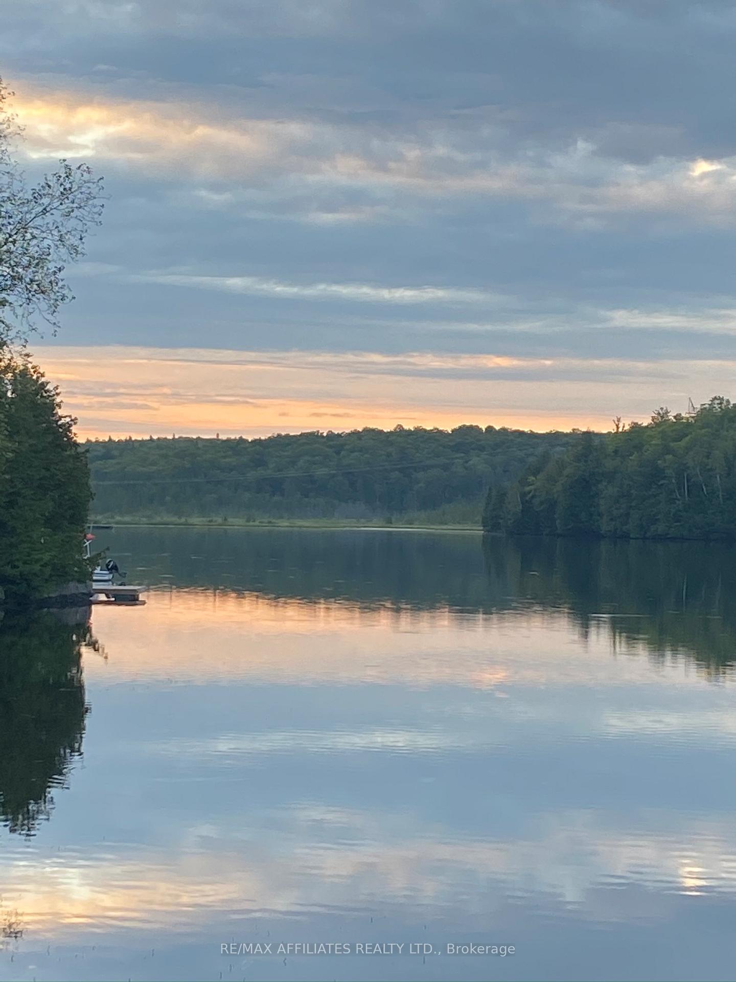 Photo 14 of 1357D Sunday Lake Drive, Frontenac, Frontenac North — HOMEH