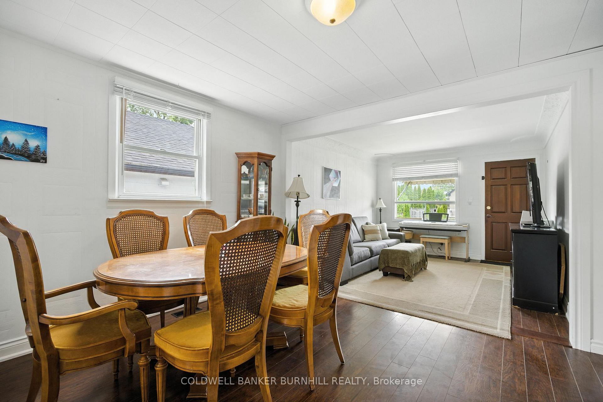 Photo 17 of 568 Barnaby Street, Hamilton, Parkview — HOMEH