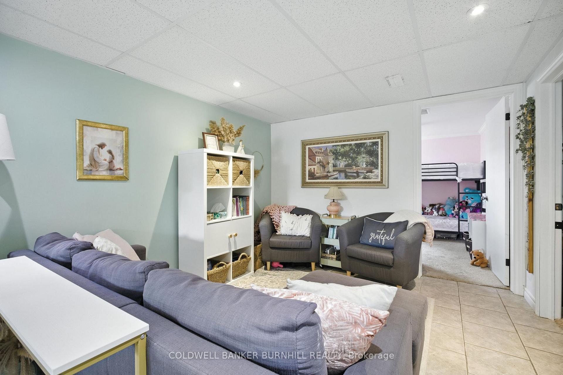Photo 27 of 568 Barnaby Street, Hamilton, Parkview — HOMEH