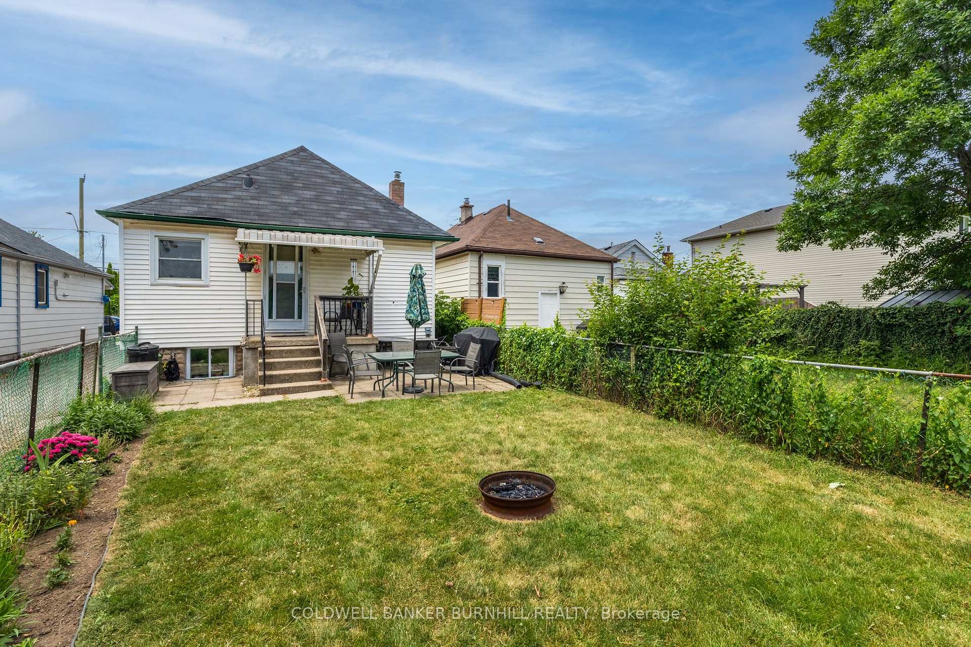 Photo 36 of 568 Barnaby Street, Hamilton, Parkview — HOMEH