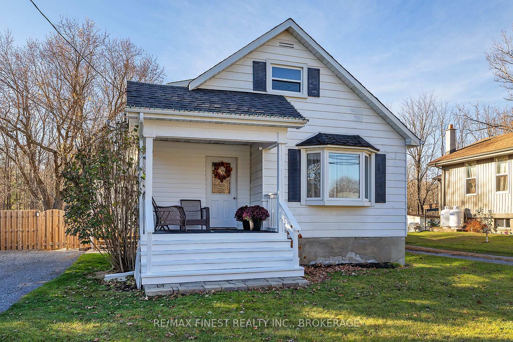 Photo 3 of 6787 Road 38, Frontenac, Frontenac South — HOMEH