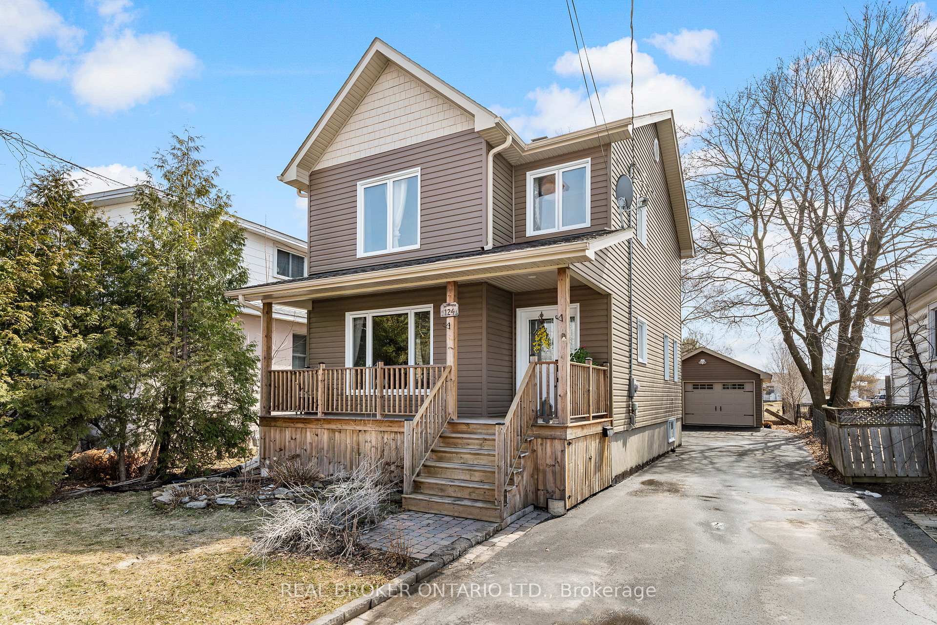 Photo 1 of 124 Arthur Street, Carleton Place — HOMEH