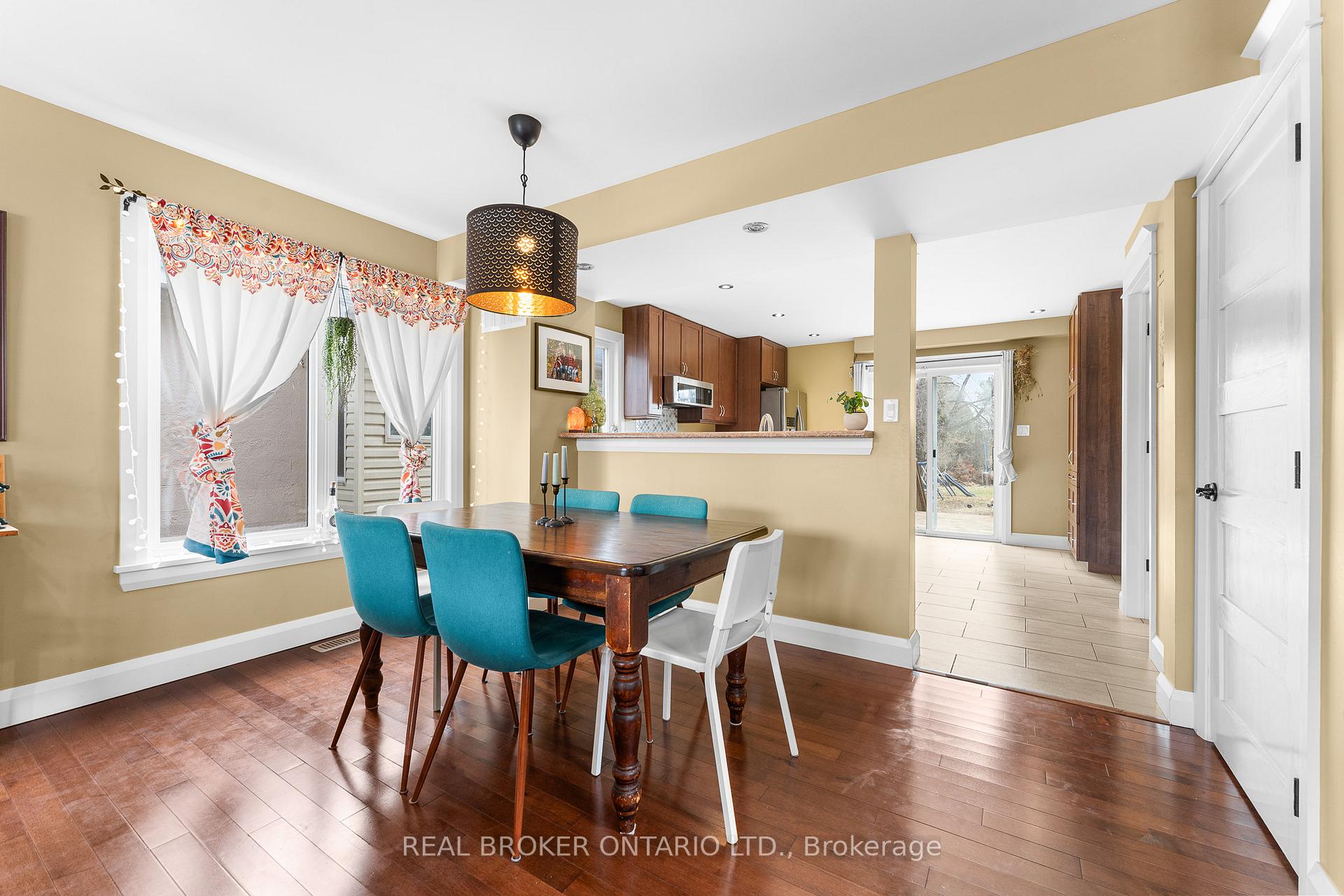 Photo 10 of 124 Arthur Street, Carleton Place — HOMEH