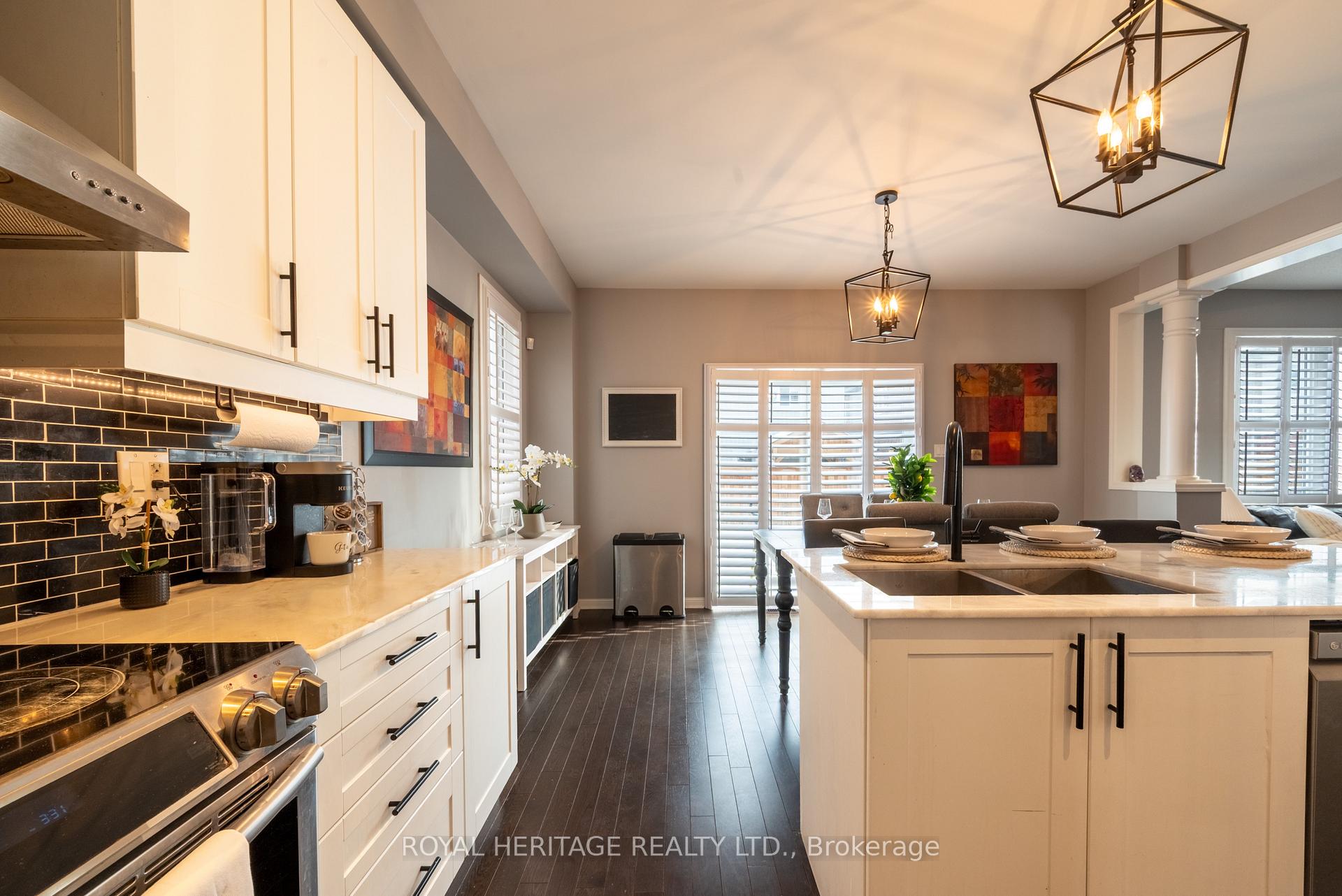 Photo 13 of 51 Henry Smith Avenue, Clarington, Bowmanville — HOMEH