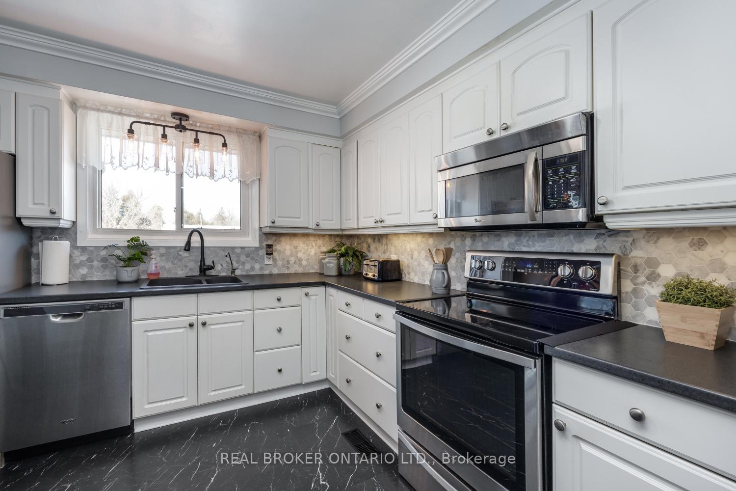 Photo 15 of 3324 Concession Road 3, Clarington, Rural Clarington — HOMEH