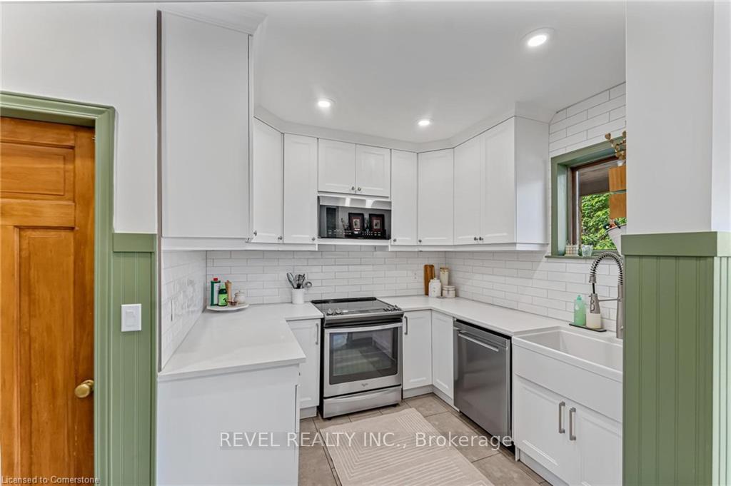 Photo 9 of 37 Burris Street, Hamilton, Gibson — HOMEH