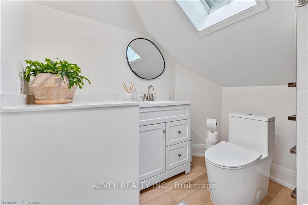 Photo 26 of 37 Burris Street, Hamilton, Gibson — HOMEH