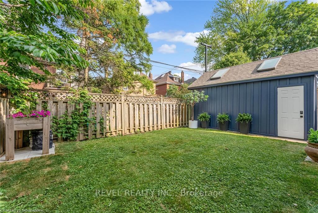 Photo 39 of 37 Burris Street, Hamilton, Gibson — HOMEH