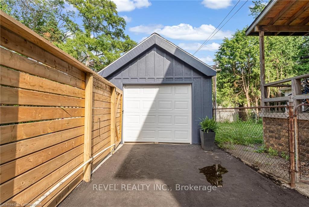 Photo 40 of 37 Burris Street, Hamilton, Gibson — HOMEH