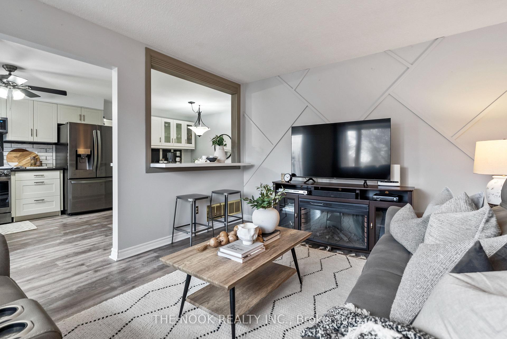 Photo 8 of 30 Centerfield Drive, Clarington, Courtice — HOMEH