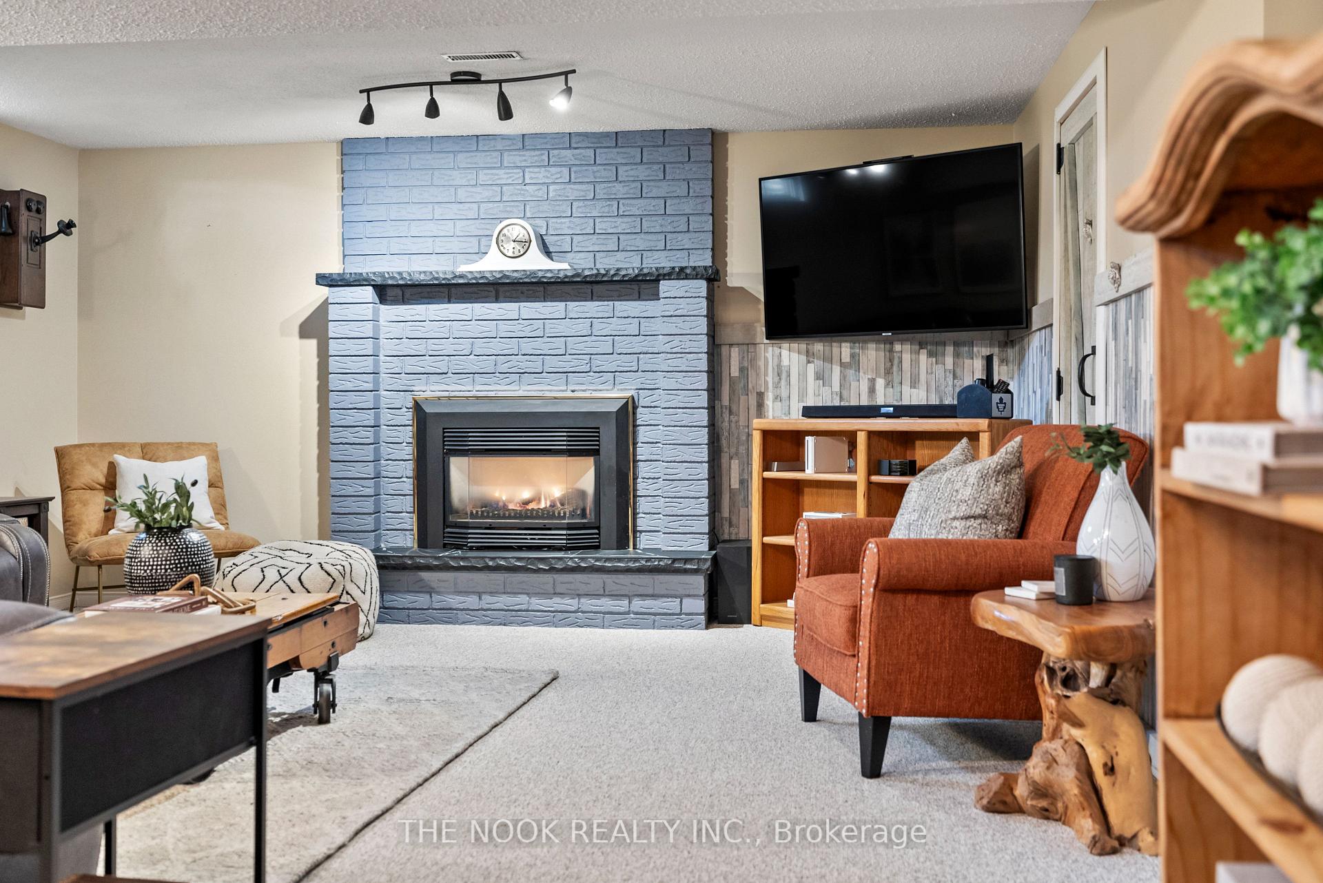 Photo 20 of 30 Centerfield Drive, Clarington, Courtice — HOMEH