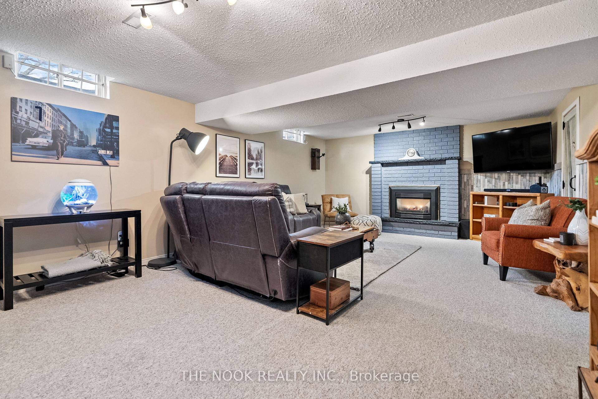 Photo 21 of 30 Centerfield Drive, Clarington, Courtice — HOMEH