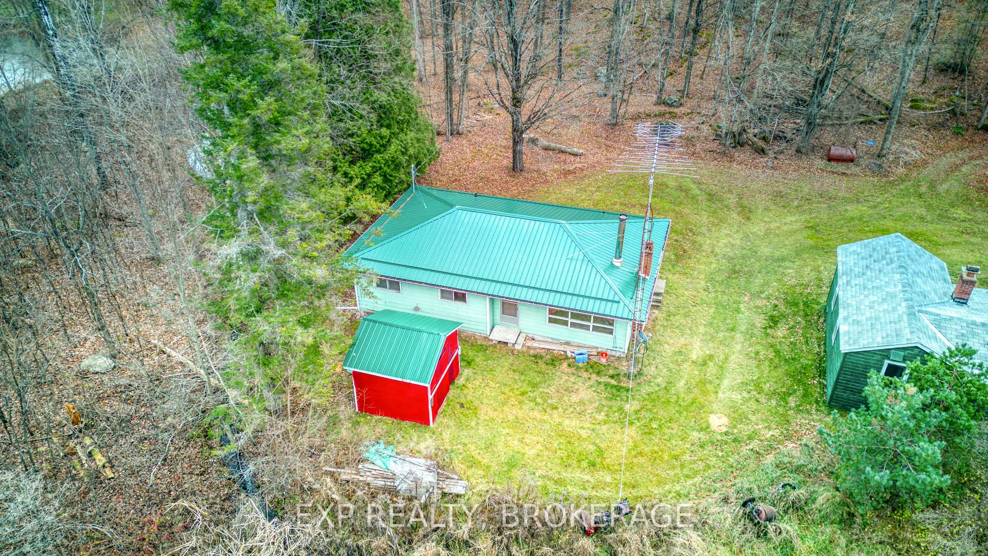 Front of 28114C Hwy 7