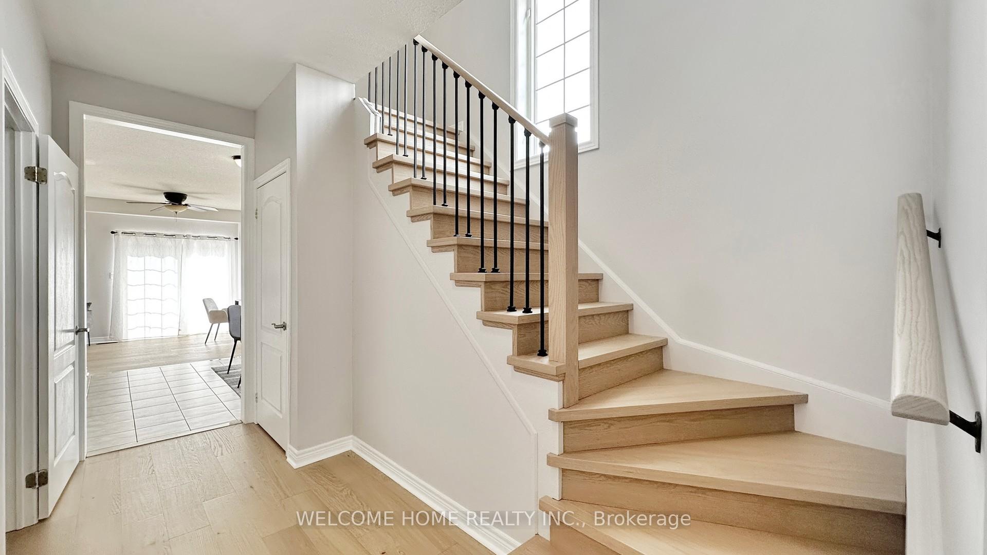 Photo 7 of 71 Eastfield Crescent, Clarington, Courtice — HOMEH