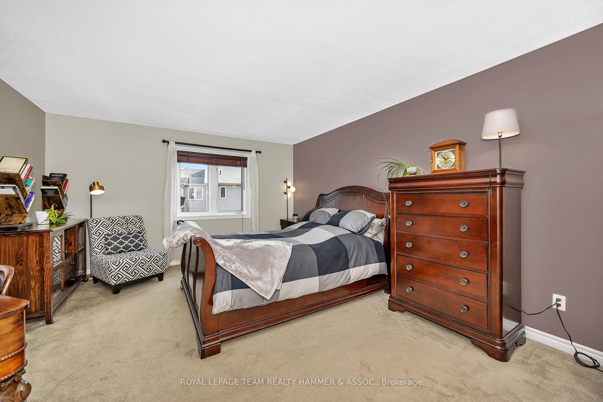 Photo 8 of 236 Bookton Place, Ottawa, Riverside South/Gloucester Glen — HOMEH