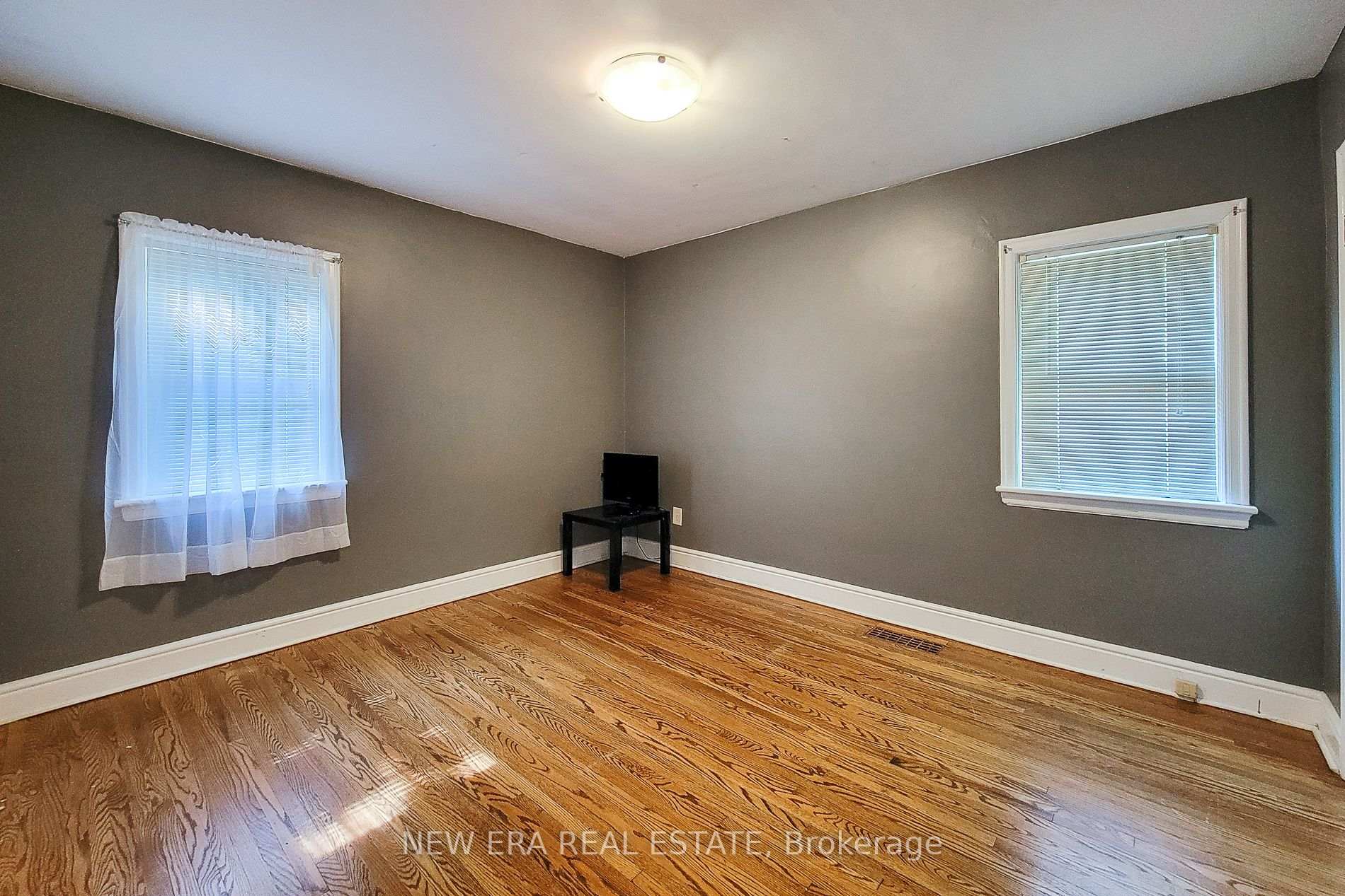 Photo 63 of 131 Erindale Avenue, Hamilton, Rosedale — HOMEH