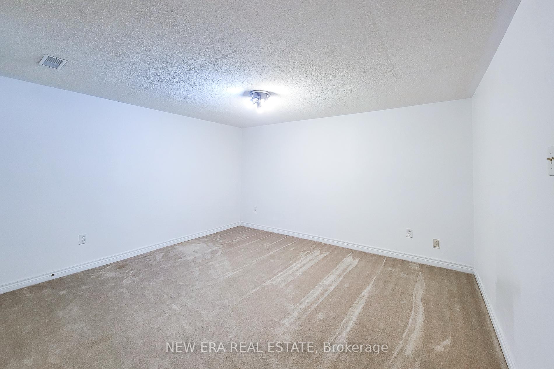 Photo 49 of 131 Erindale Avenue, Hamilton, Rosedale — HOMEH