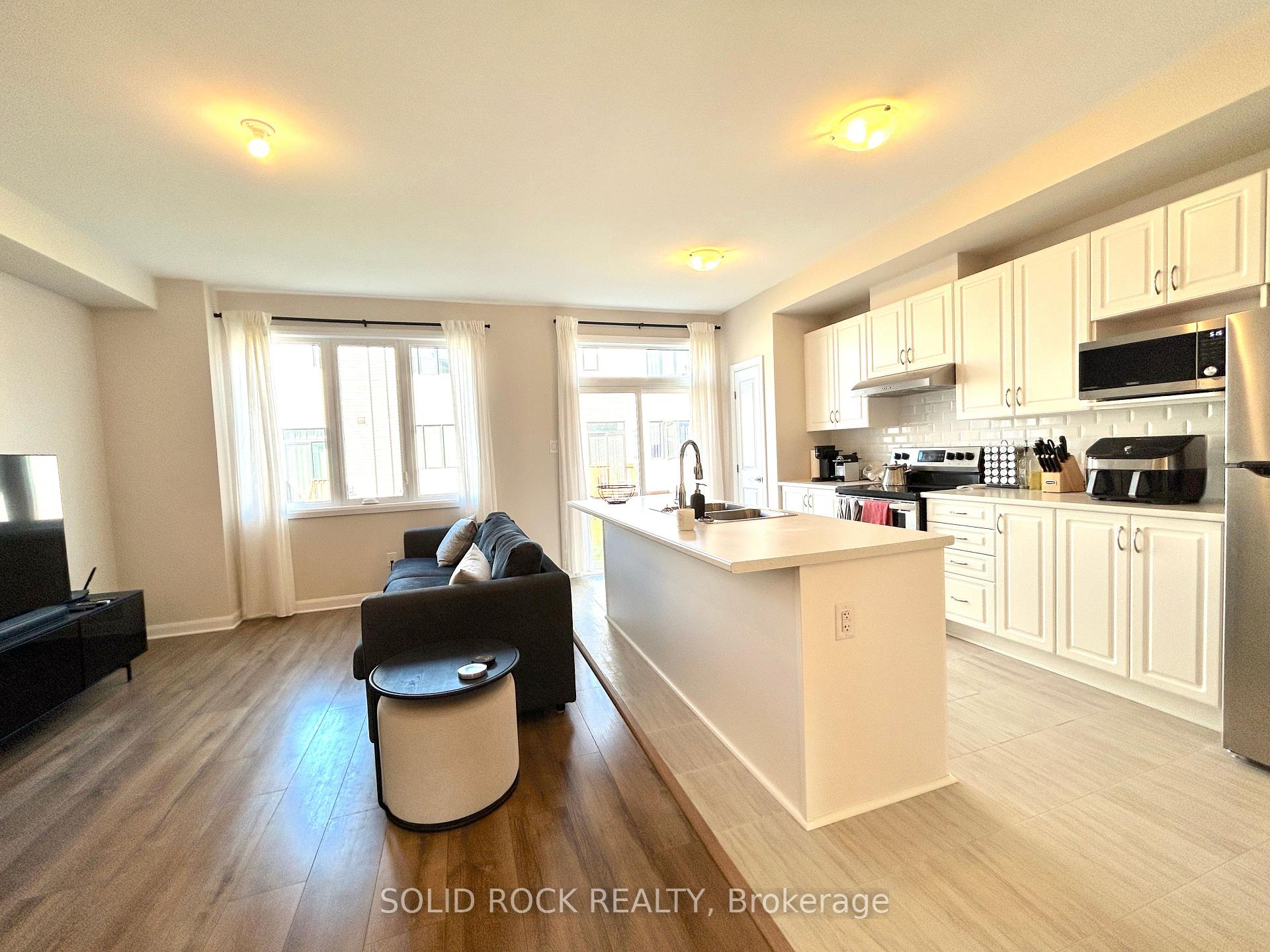 Photo 8 of 180 Chakra Street, Ottawa, Barrhaven - Heritage Park — HOMEH