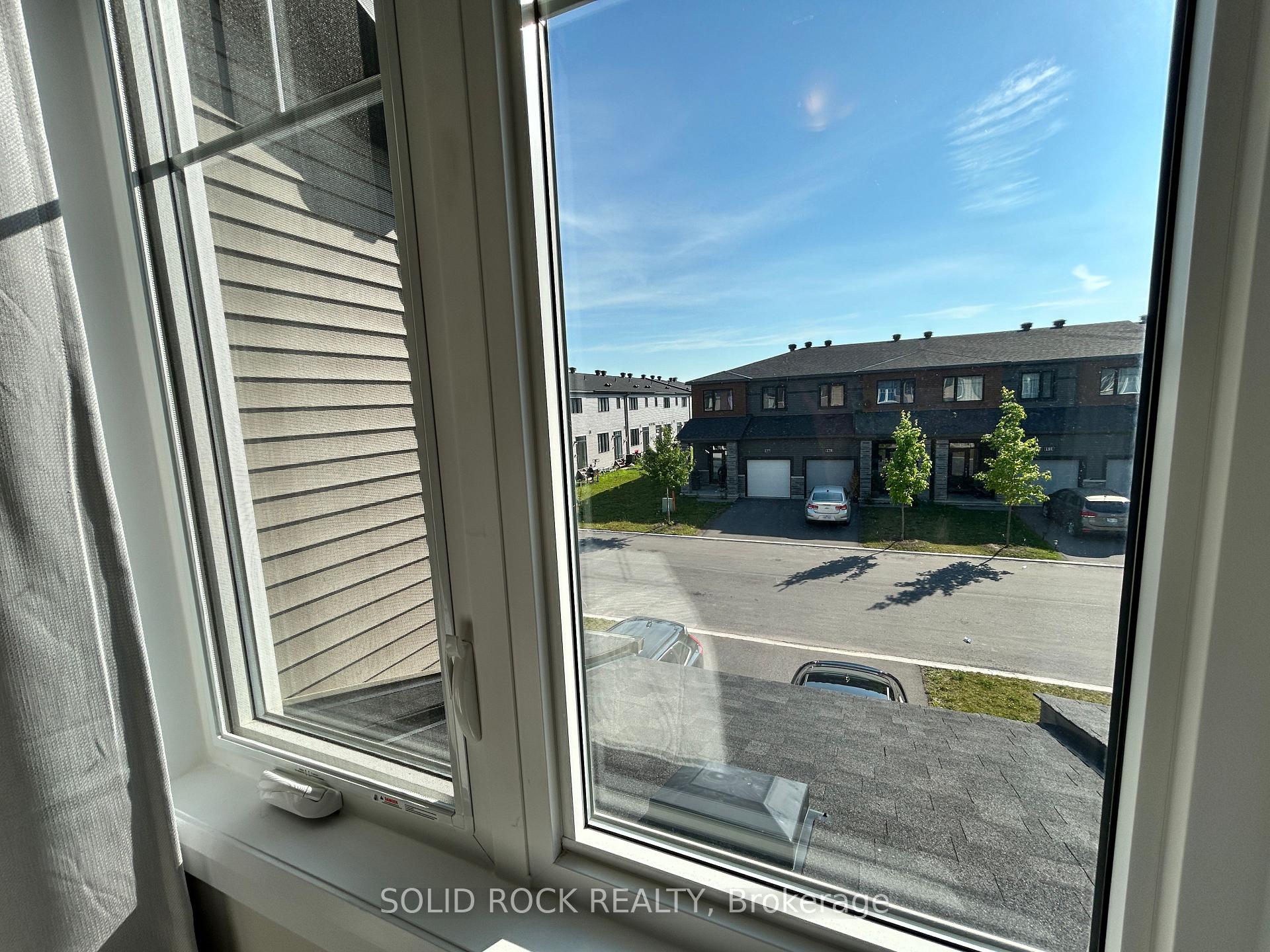 Photo 23 of 180 Chakra Street, Ottawa, Barrhaven - Heritage Park — HOMEH