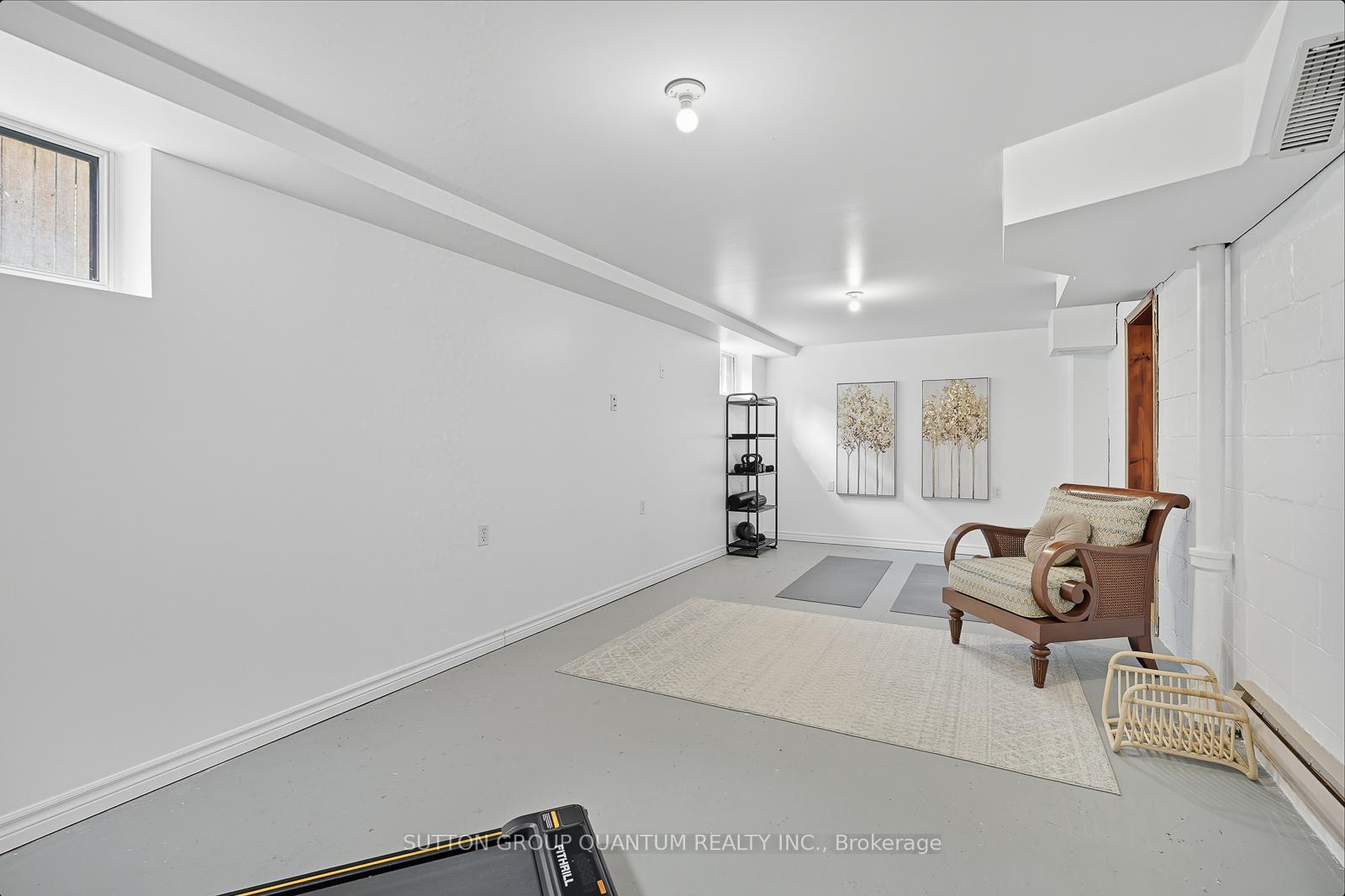 Photo 27 of 95 Pottruff Road S, Hamilton, Corman — HOMEH