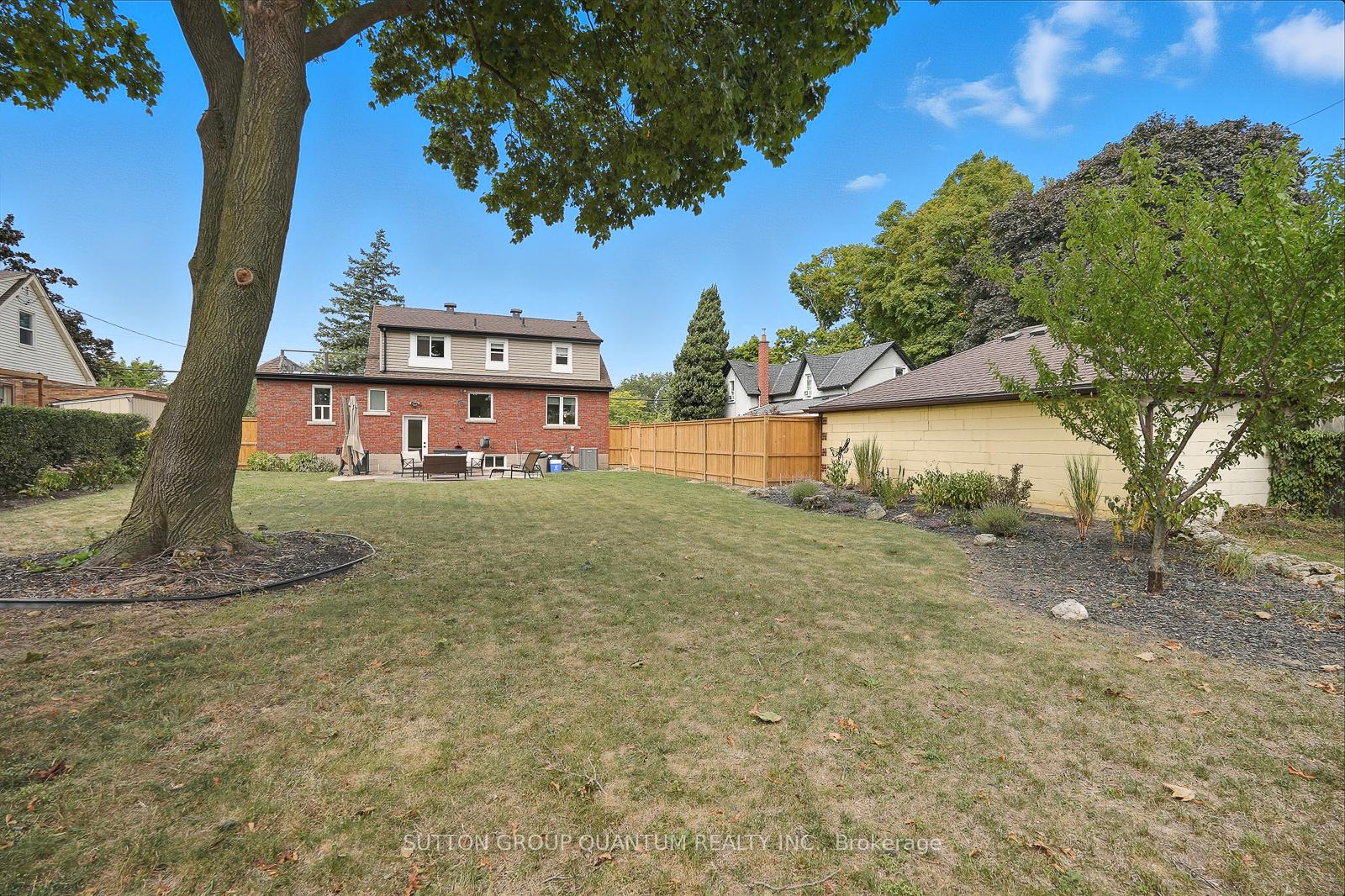Photo 29 of 95 Pottruff Road S, Hamilton, Corman — HOMEH
