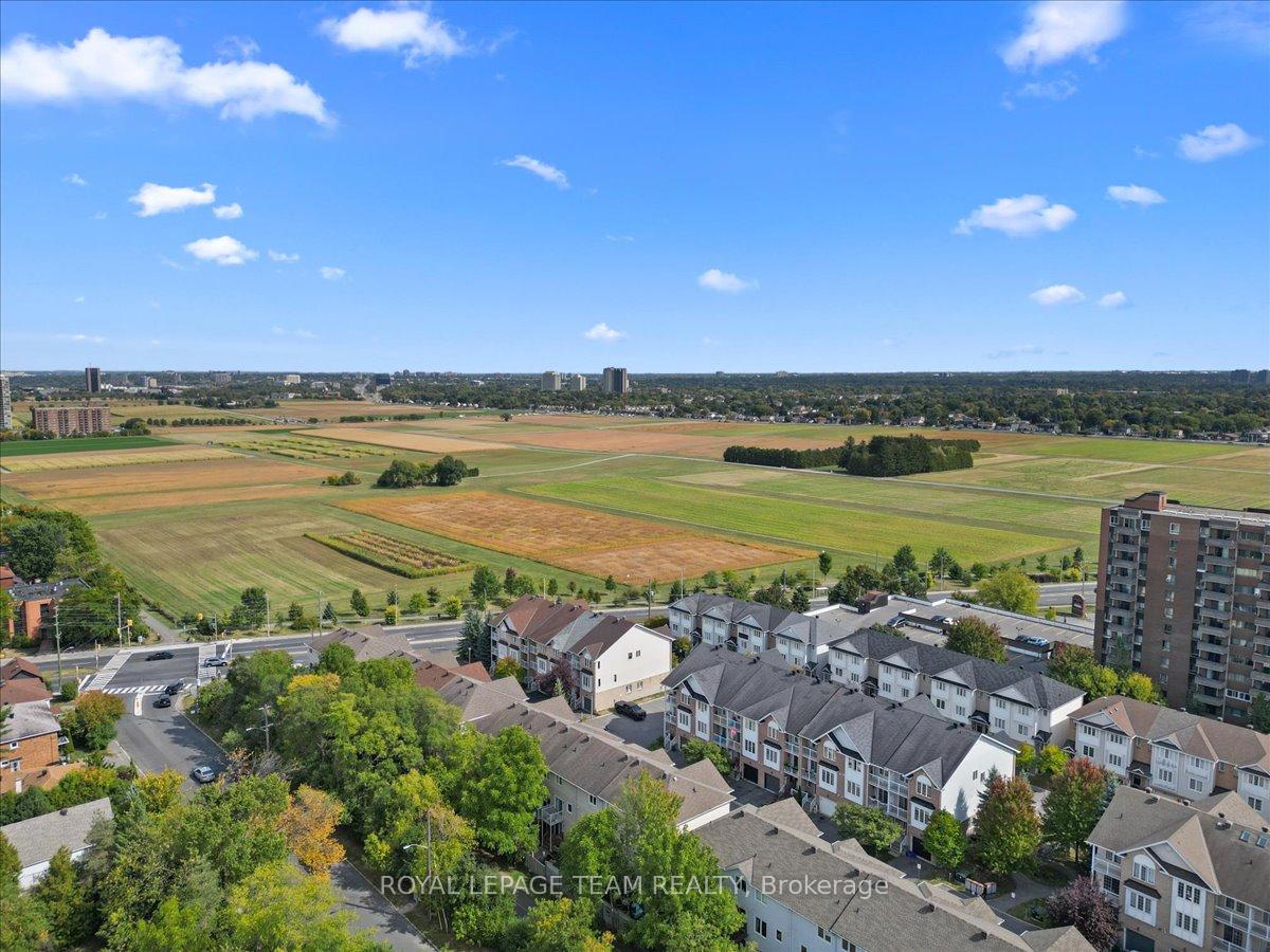 Photo 26 of 157 Fordham Private, Ottawa, Central Park — HOMEH