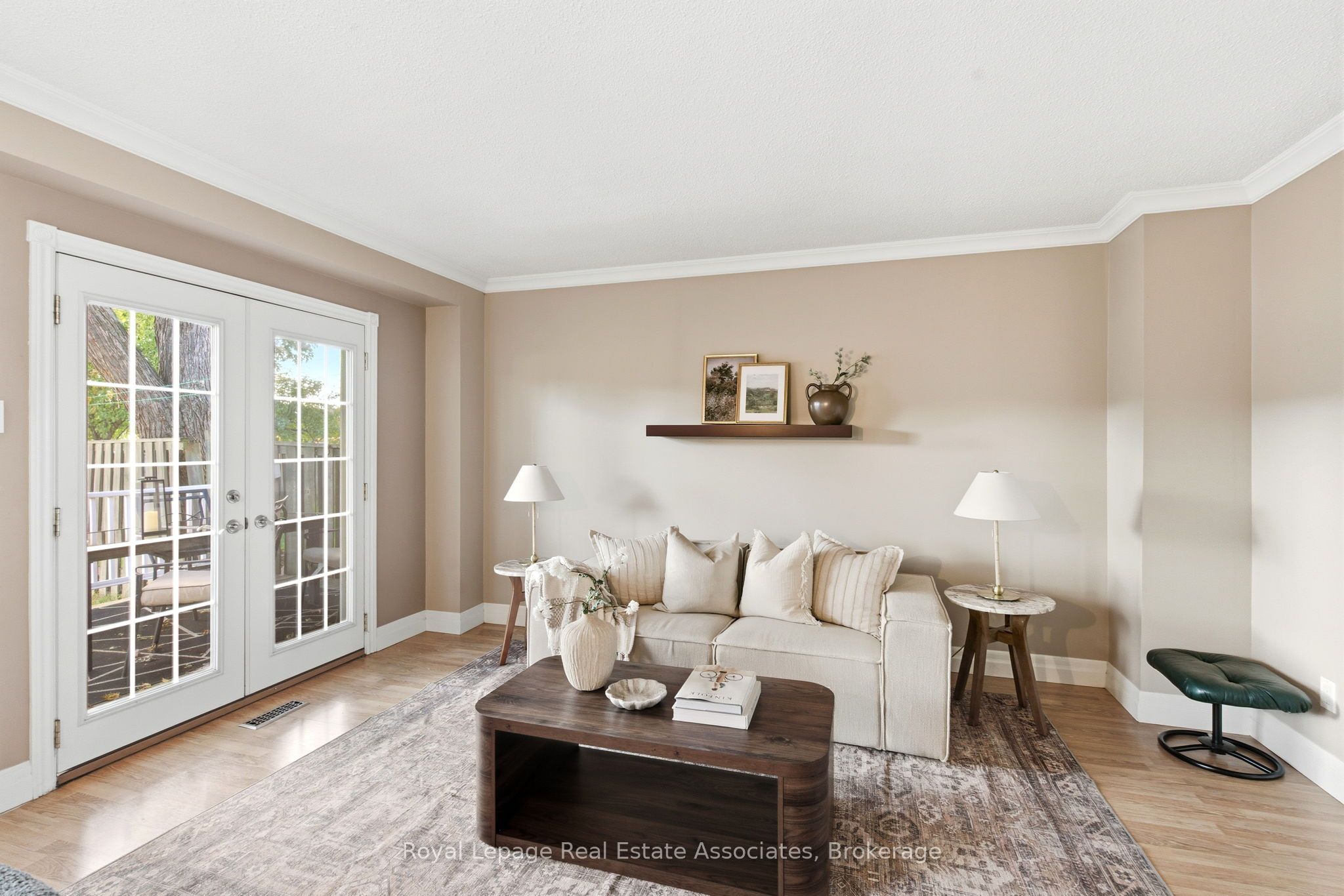 Photo 48 of 60 Newbridge Crescent, Brampton, Westgate — HOMEH