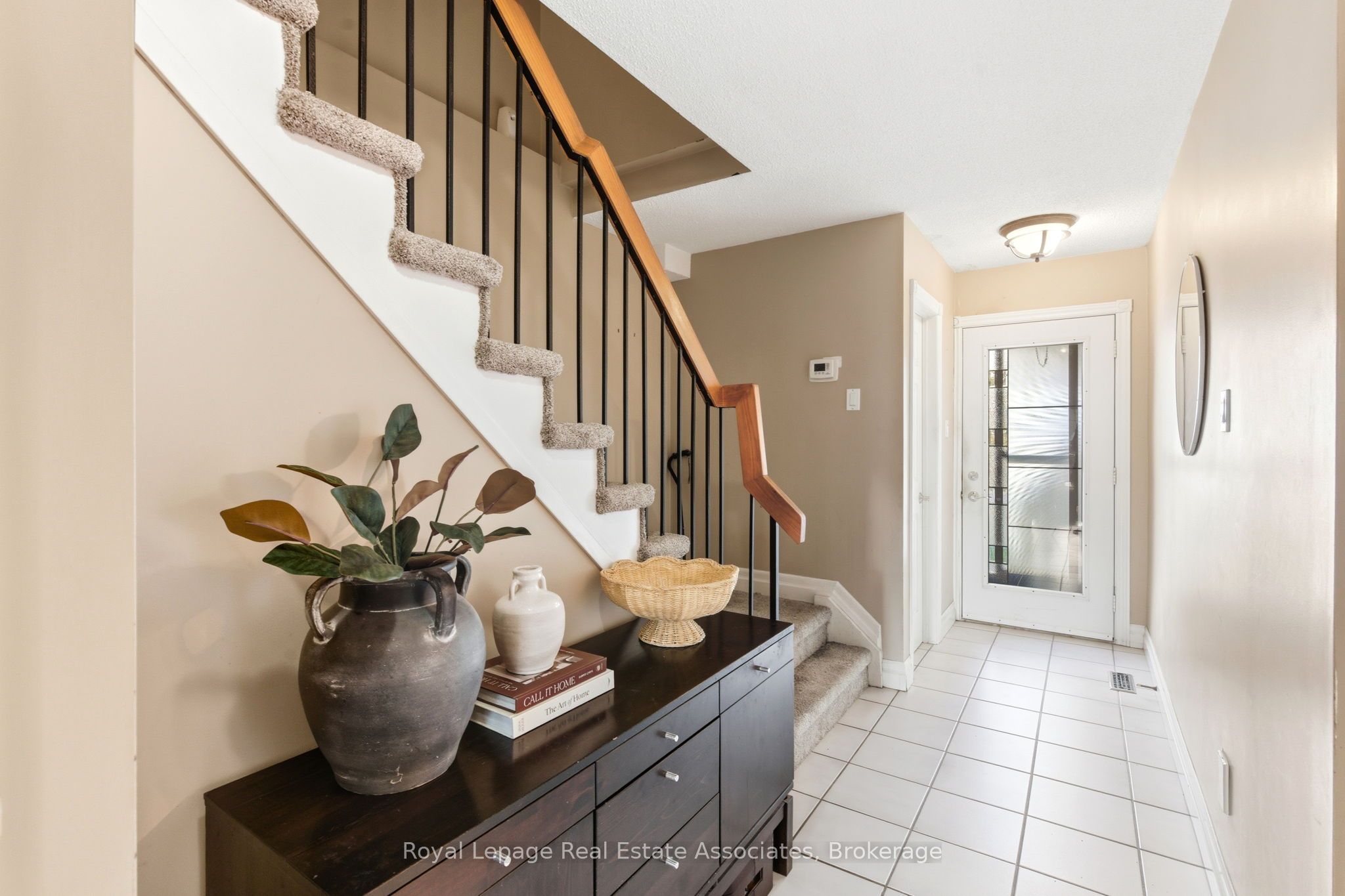 Photo 54 of 60 Newbridge Crescent, Brampton, Westgate — HOMEH