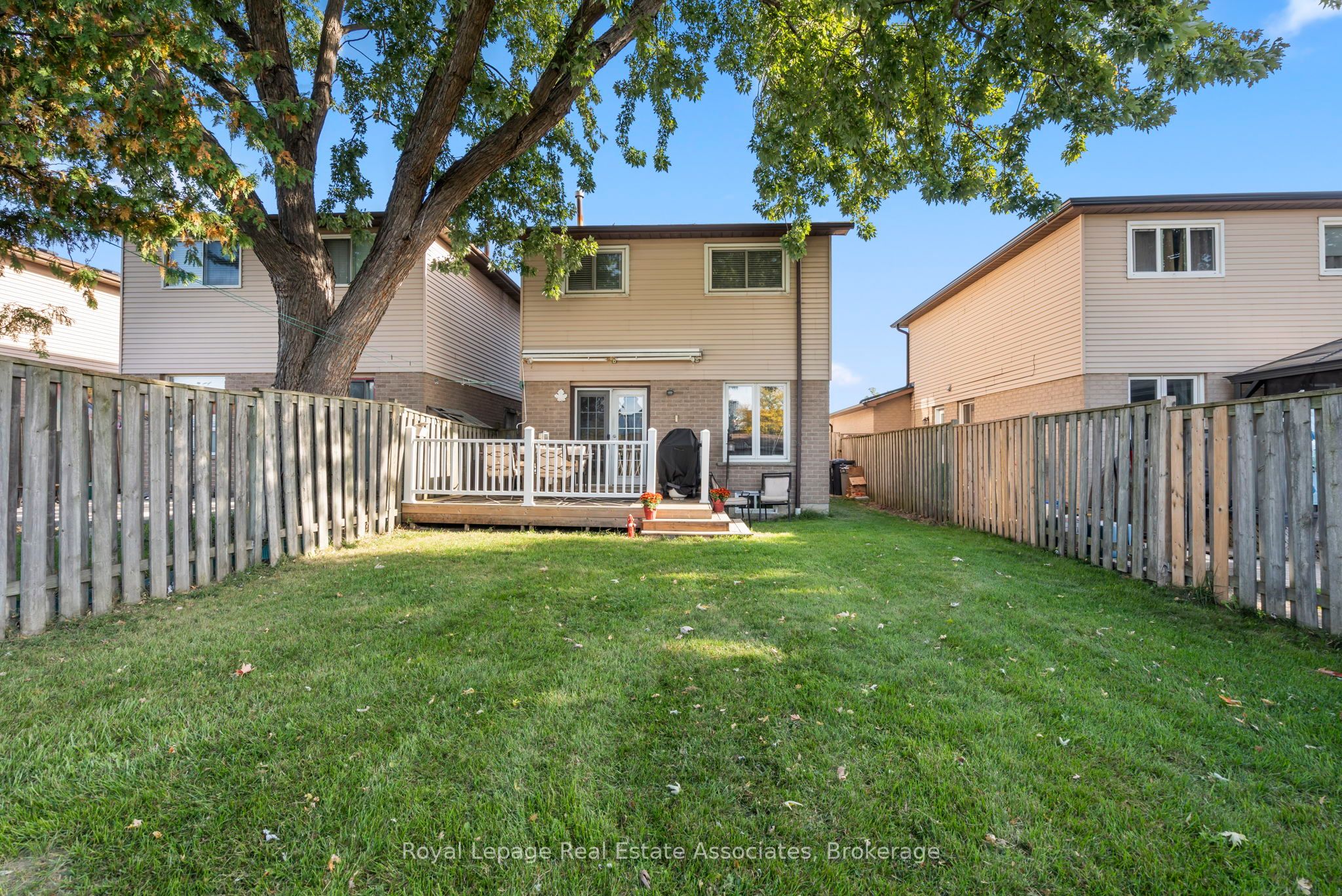 Photo 72 of 60 Newbridge Crescent, Brampton, Westgate — HOMEH