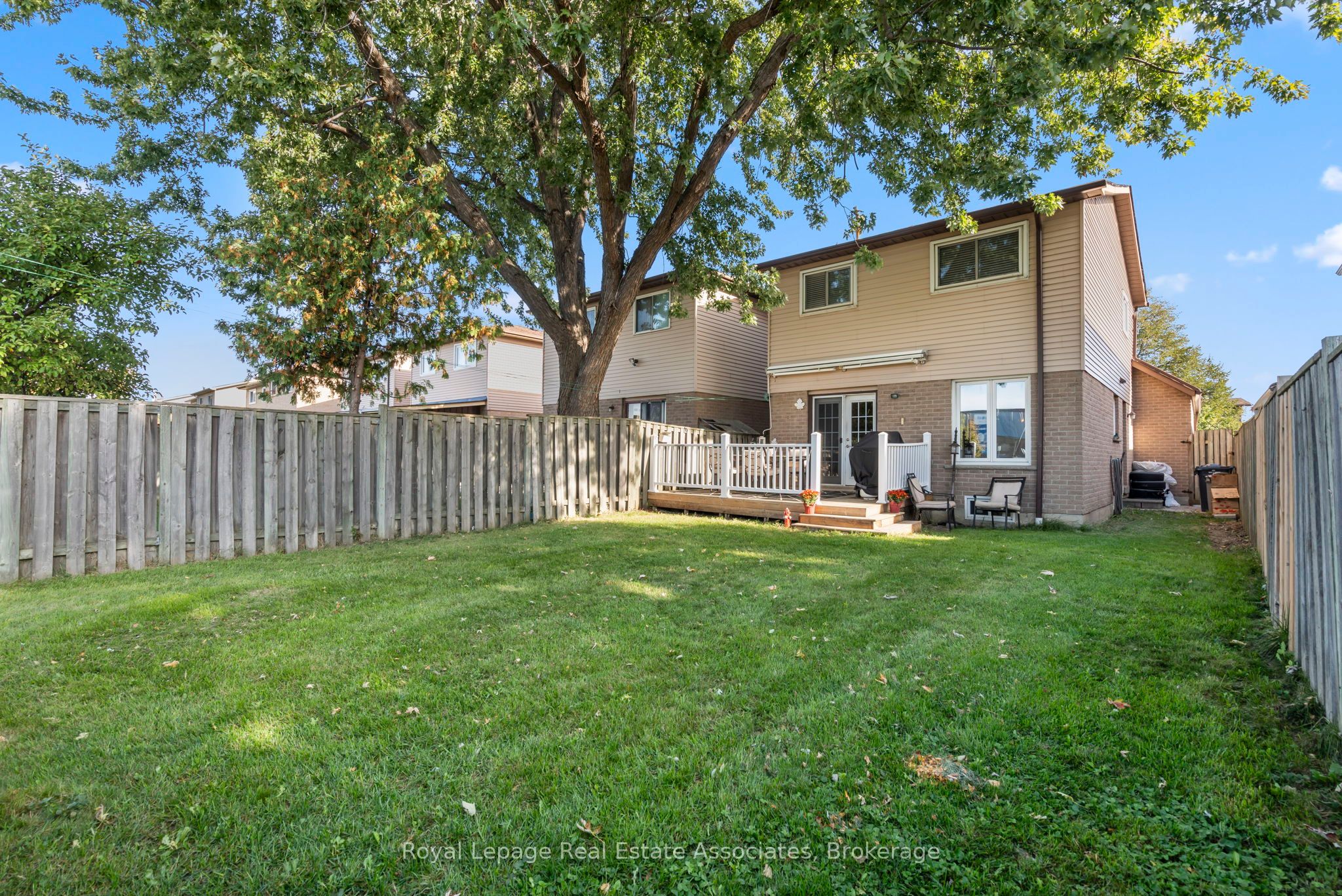 Photo 73 of 60 Newbridge Crescent, Brampton, Westgate — HOMEH