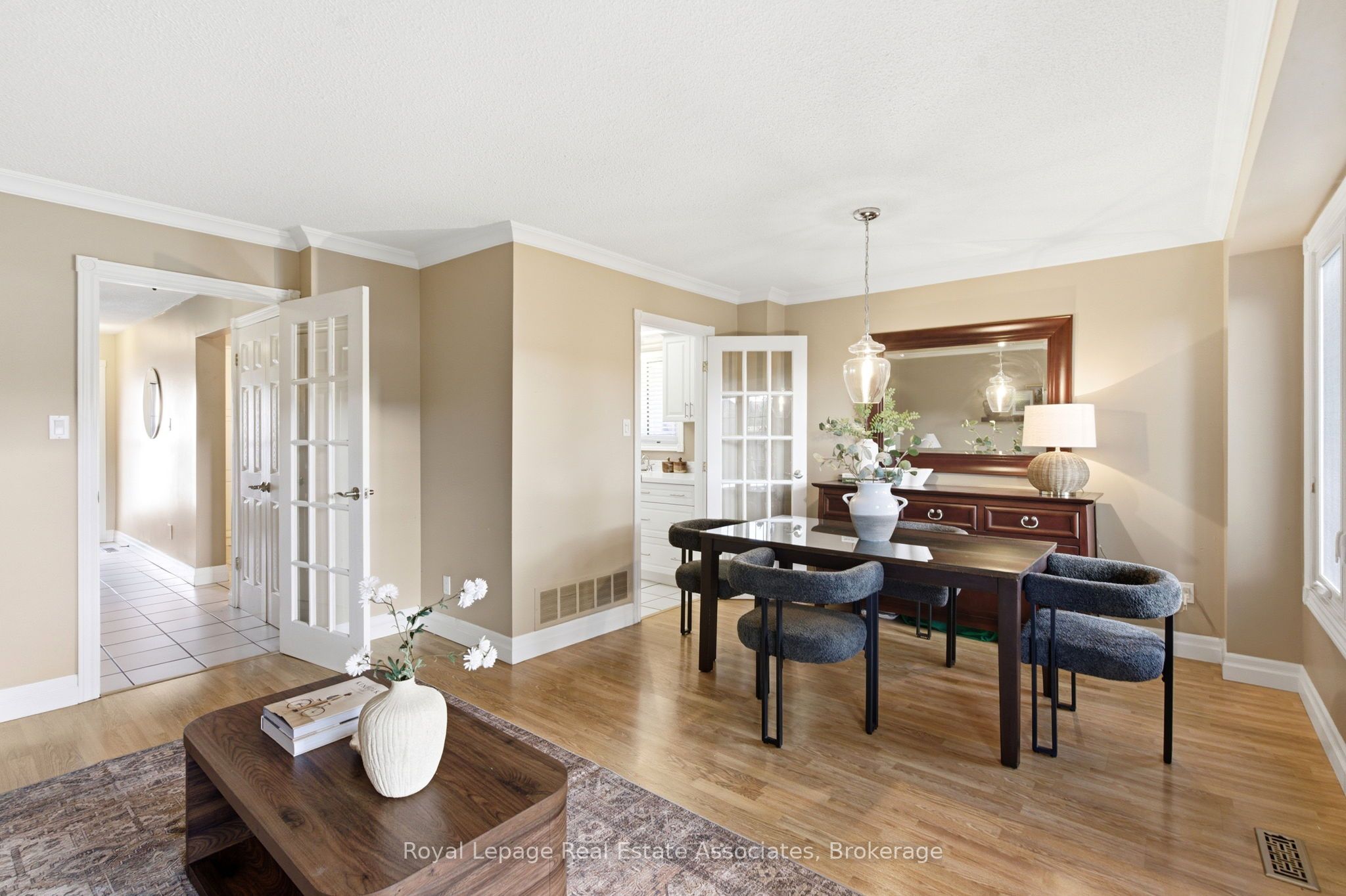 Photo 44 of 60 Newbridge Crescent, Brampton, Westgate — HOMEH