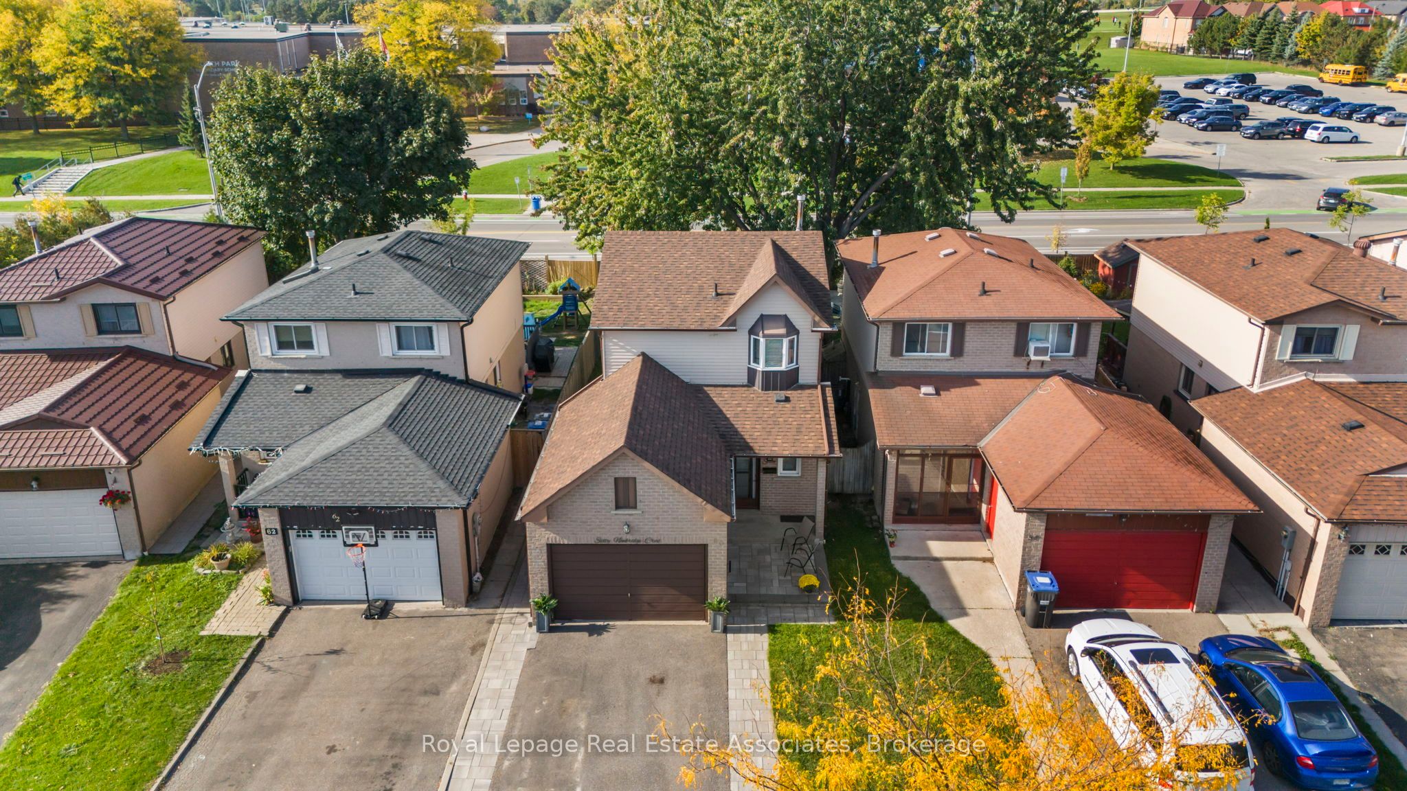Photo 70 of 60 Newbridge Crescent, Brampton, Westgate — HOMEH