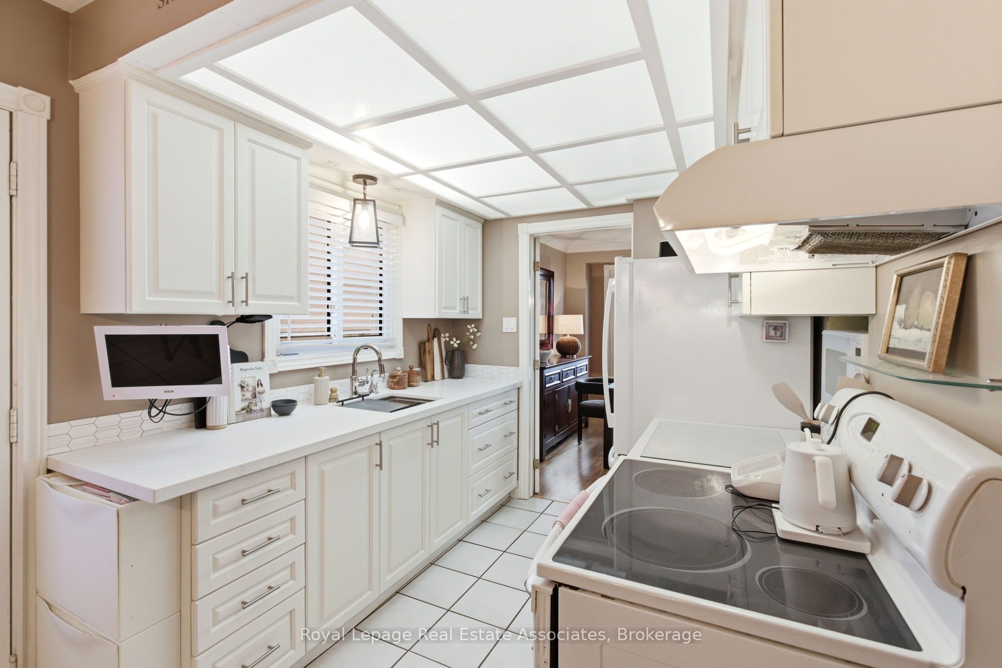 Photo 50 of 60 Newbridge Crescent, Brampton, Westgate — HOMEH