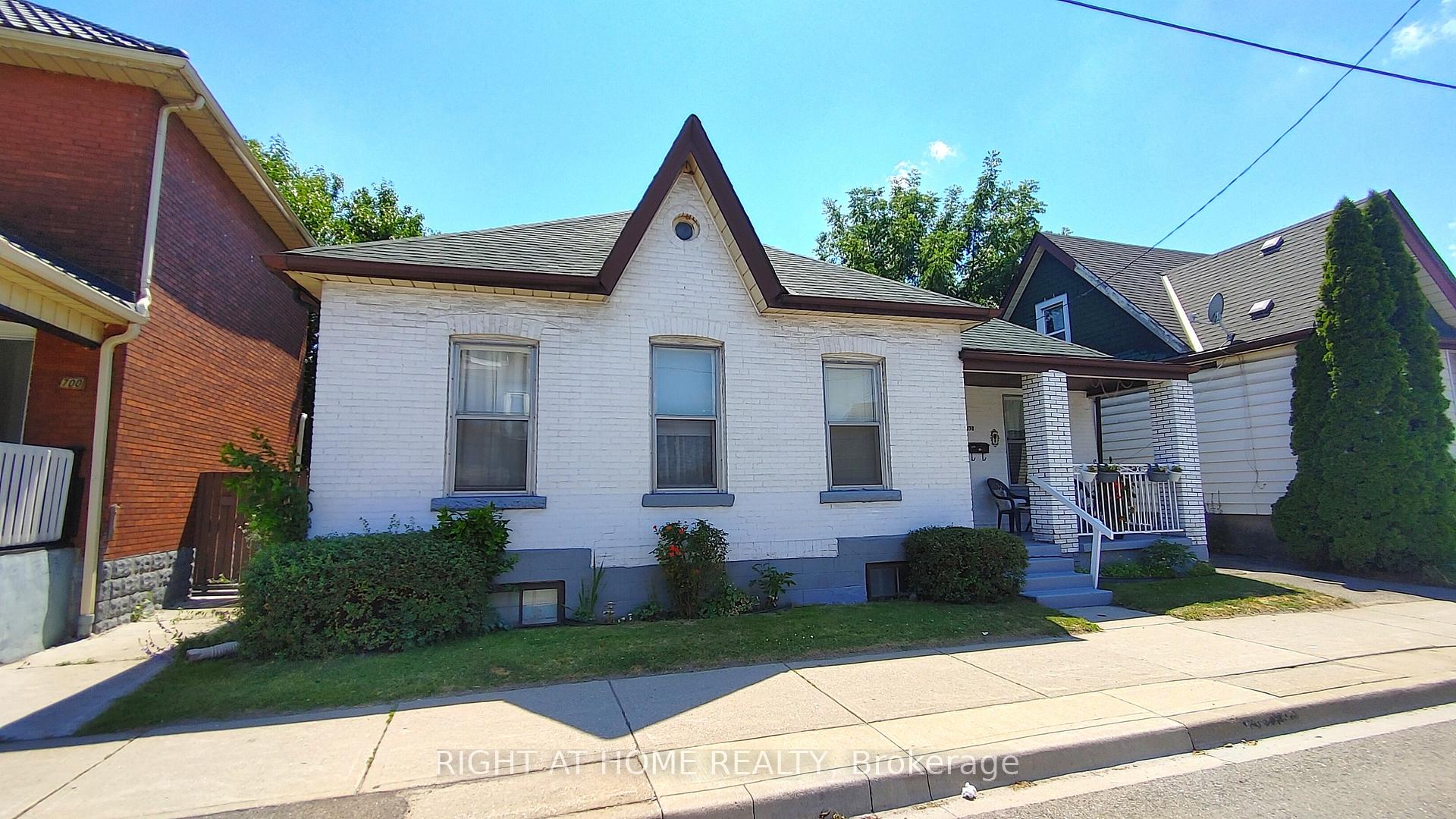 Photo 2 of 698 Cannon Street E, Hamilton, Gibson — HOMEH