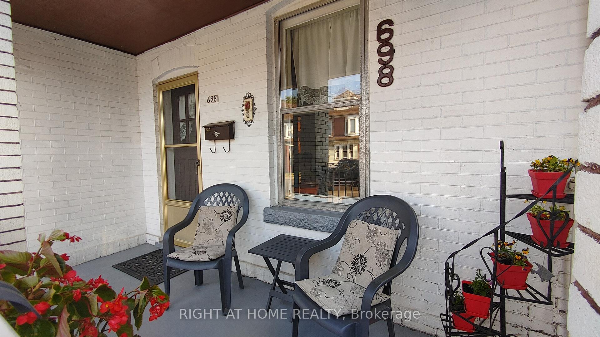 Photo 6 of 698 Cannon Street E, Hamilton, Gibson — HOMEH