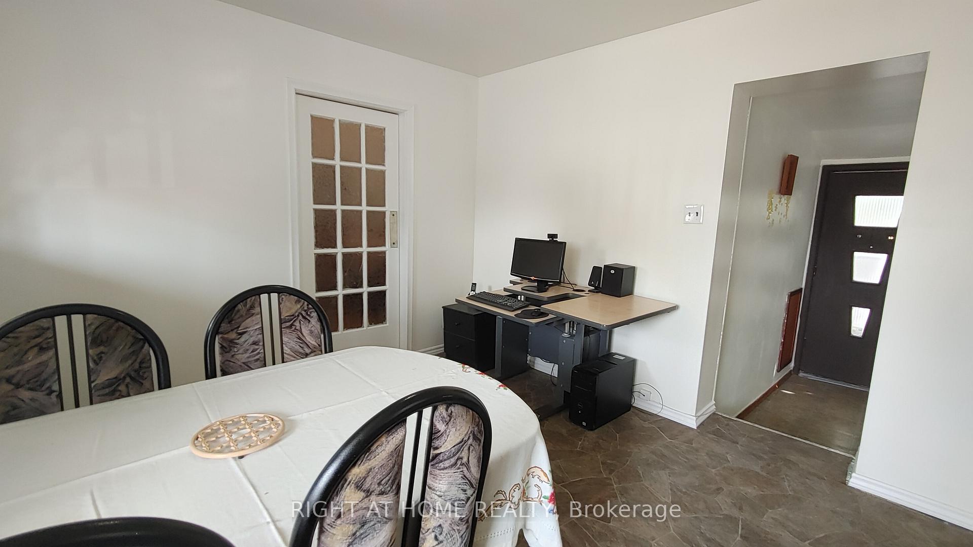 Photo 9 of 698 Cannon Street E, Hamilton, Gibson — HOMEH