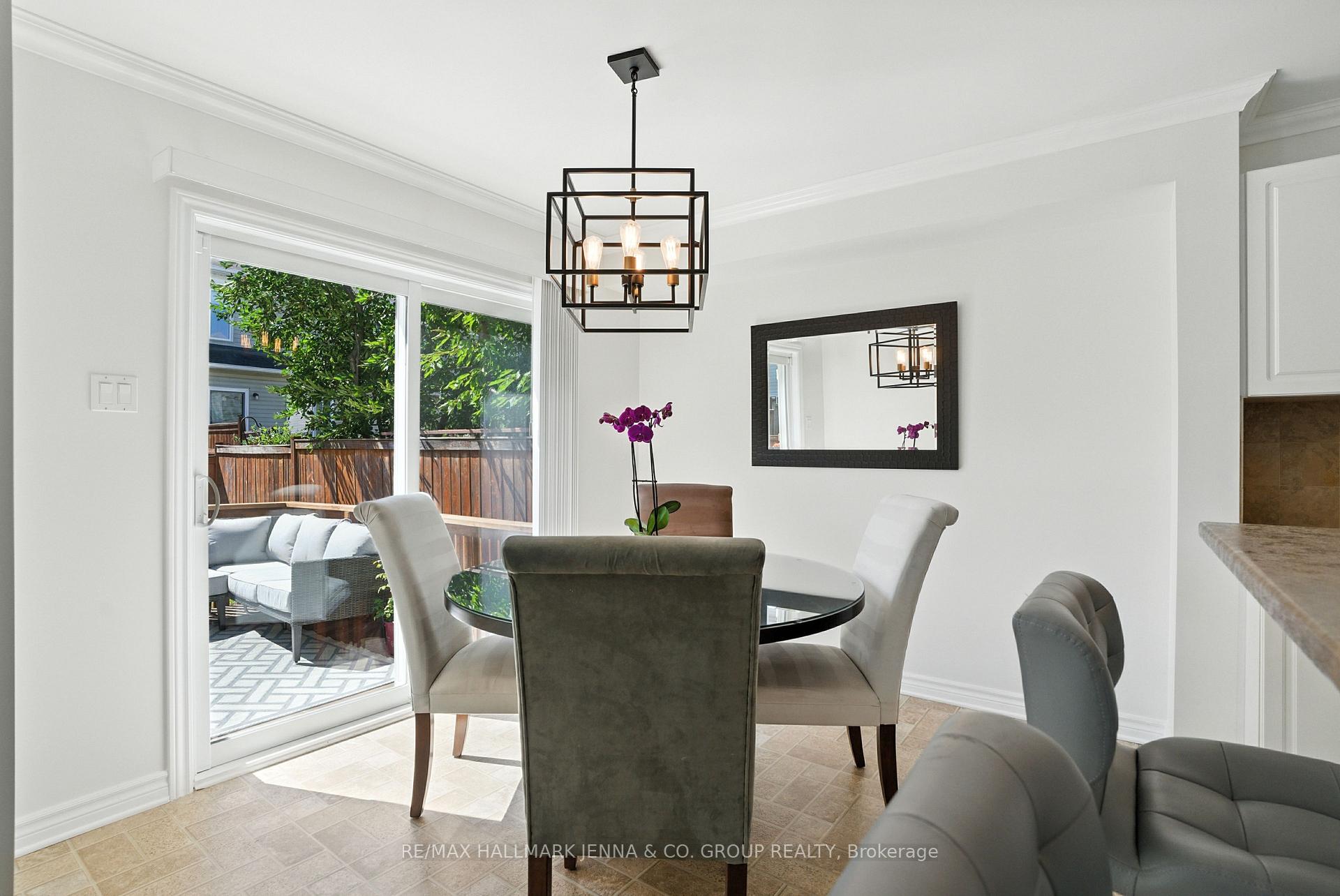 Photo 6 of 100 Sorento Street, Ottawa, Barrhaven - Strandherd — HOMEH