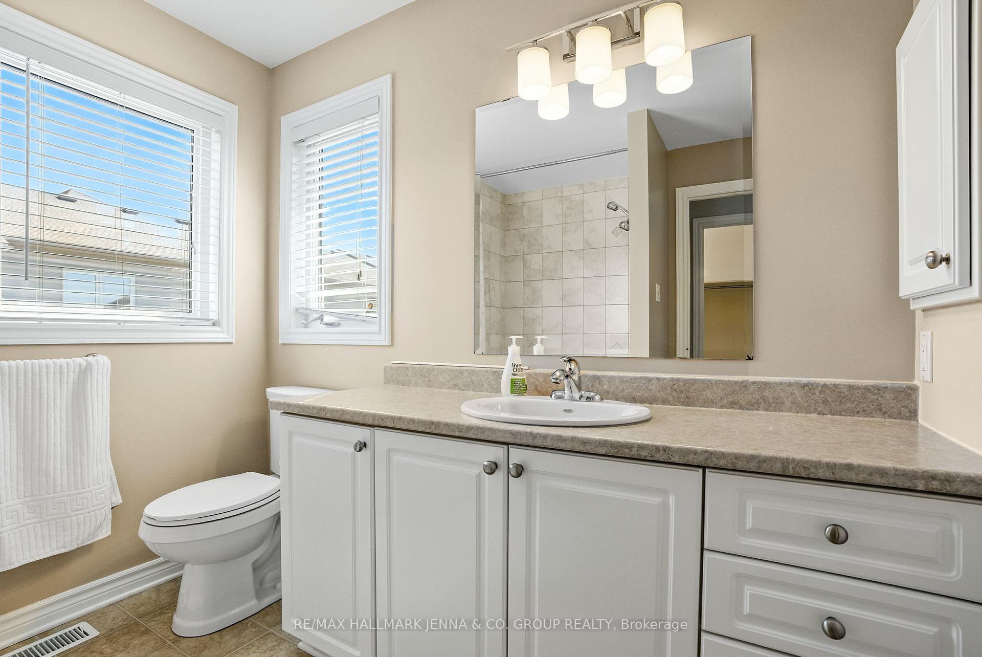 Photo 14 of 100 Sorento Street, Ottawa, Barrhaven - Strandherd — HOMEH