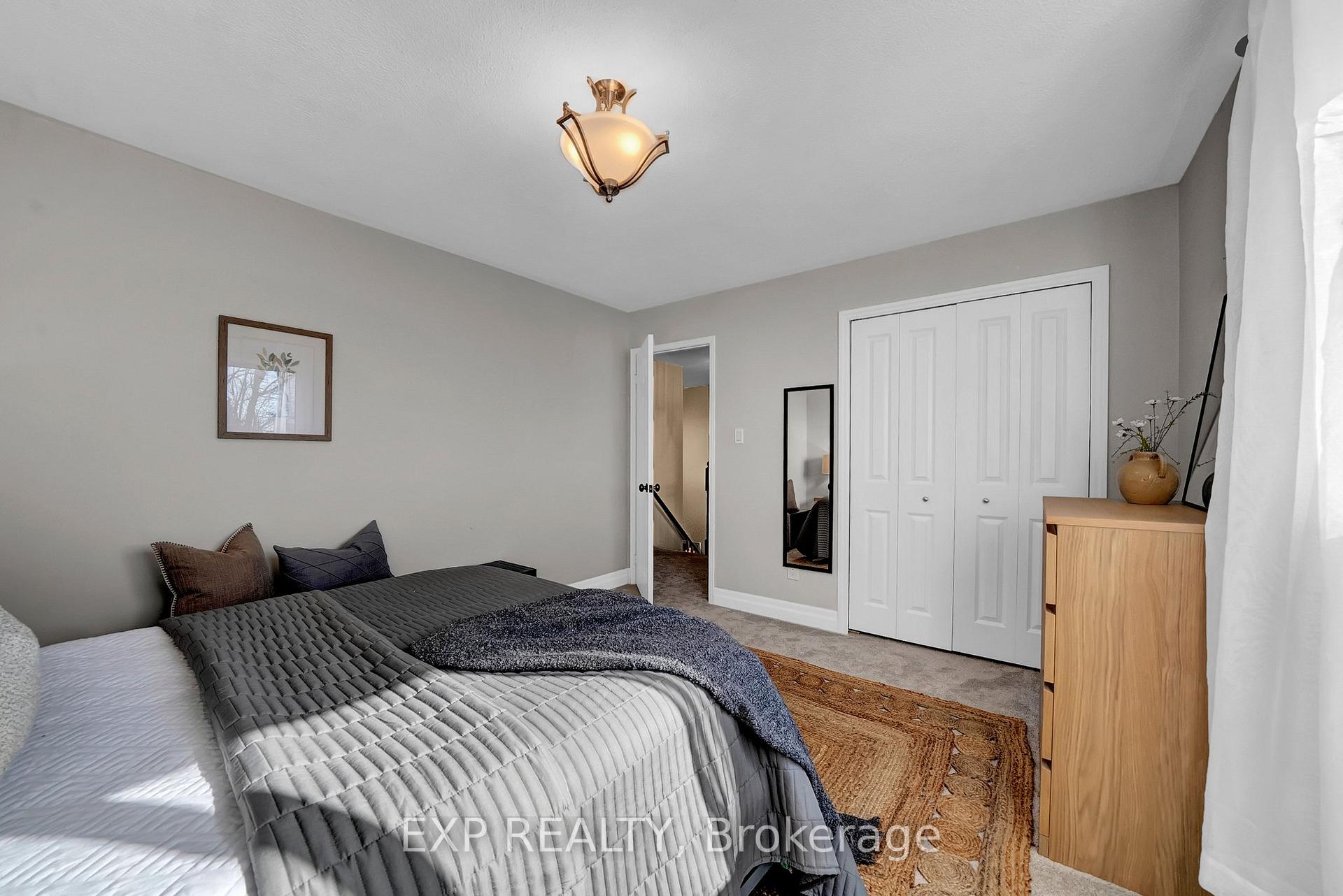 Photo 13 of 26 Lillian Crescent, Clarington, Newcastle — HOMEH
