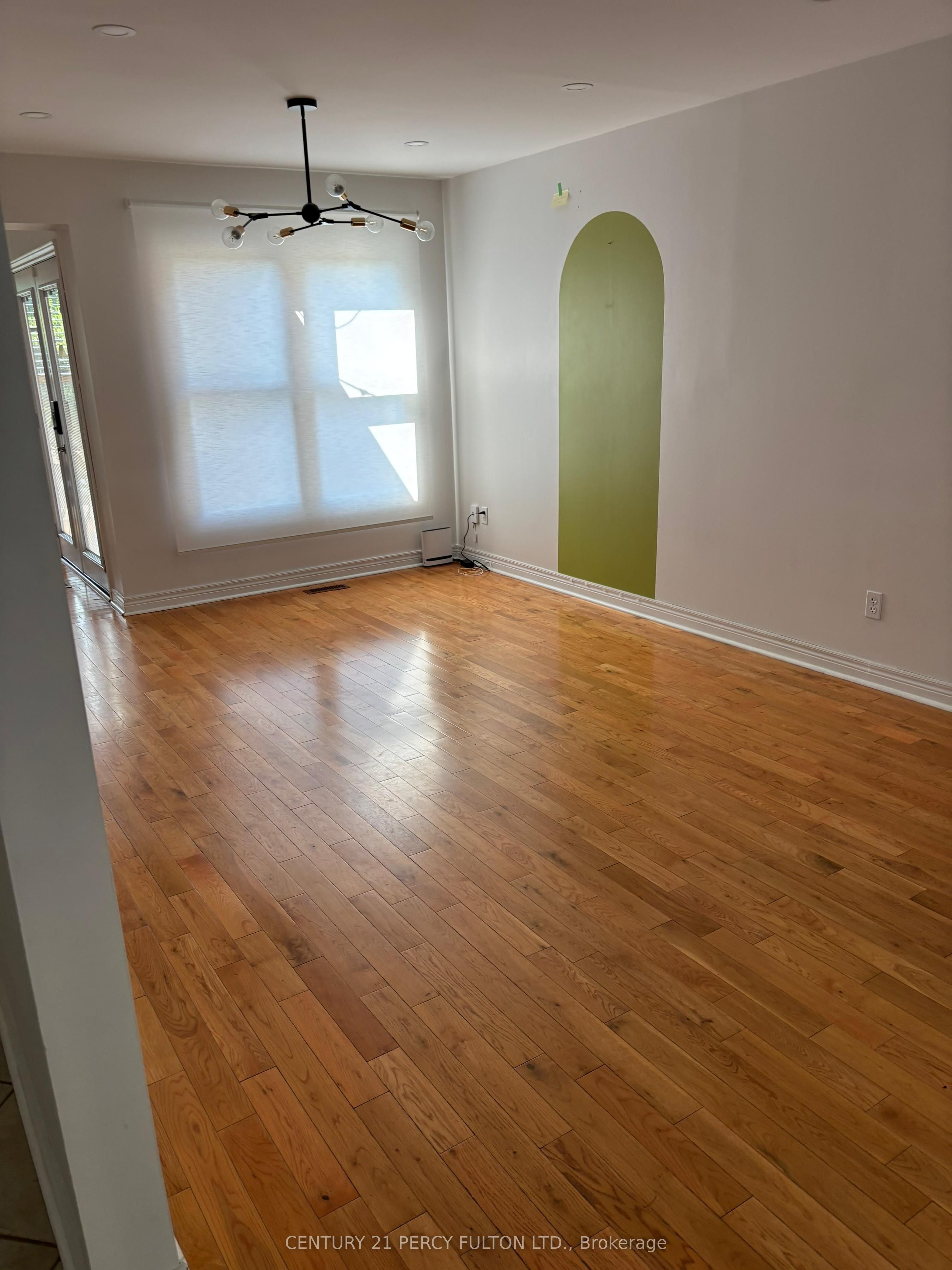 Photo 35 of 30 Harbord Crescent, Ajax, South West — HOMEH