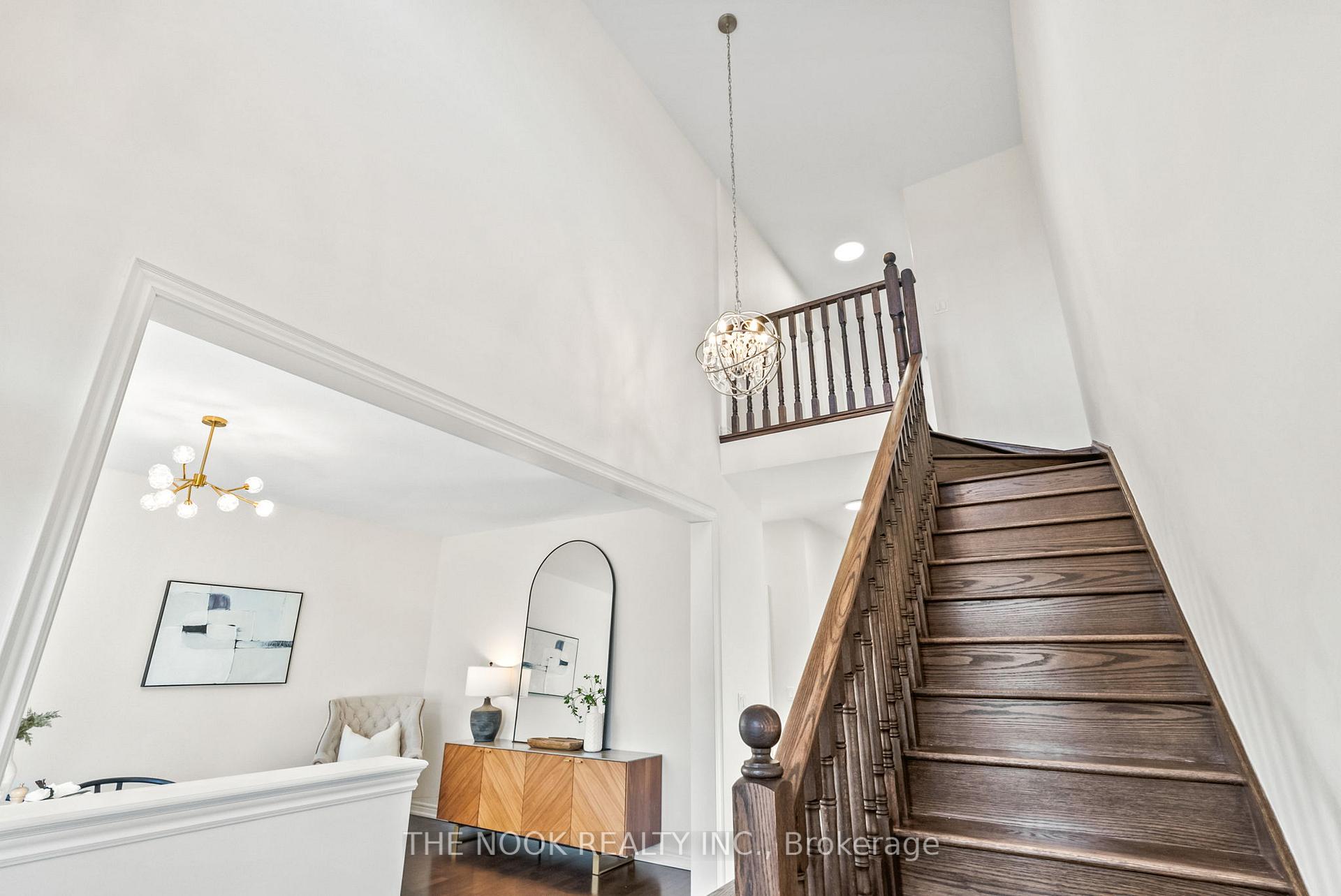 Photo 2 of 50 Grady Drive, Clarington, Newcastle — HOMEH