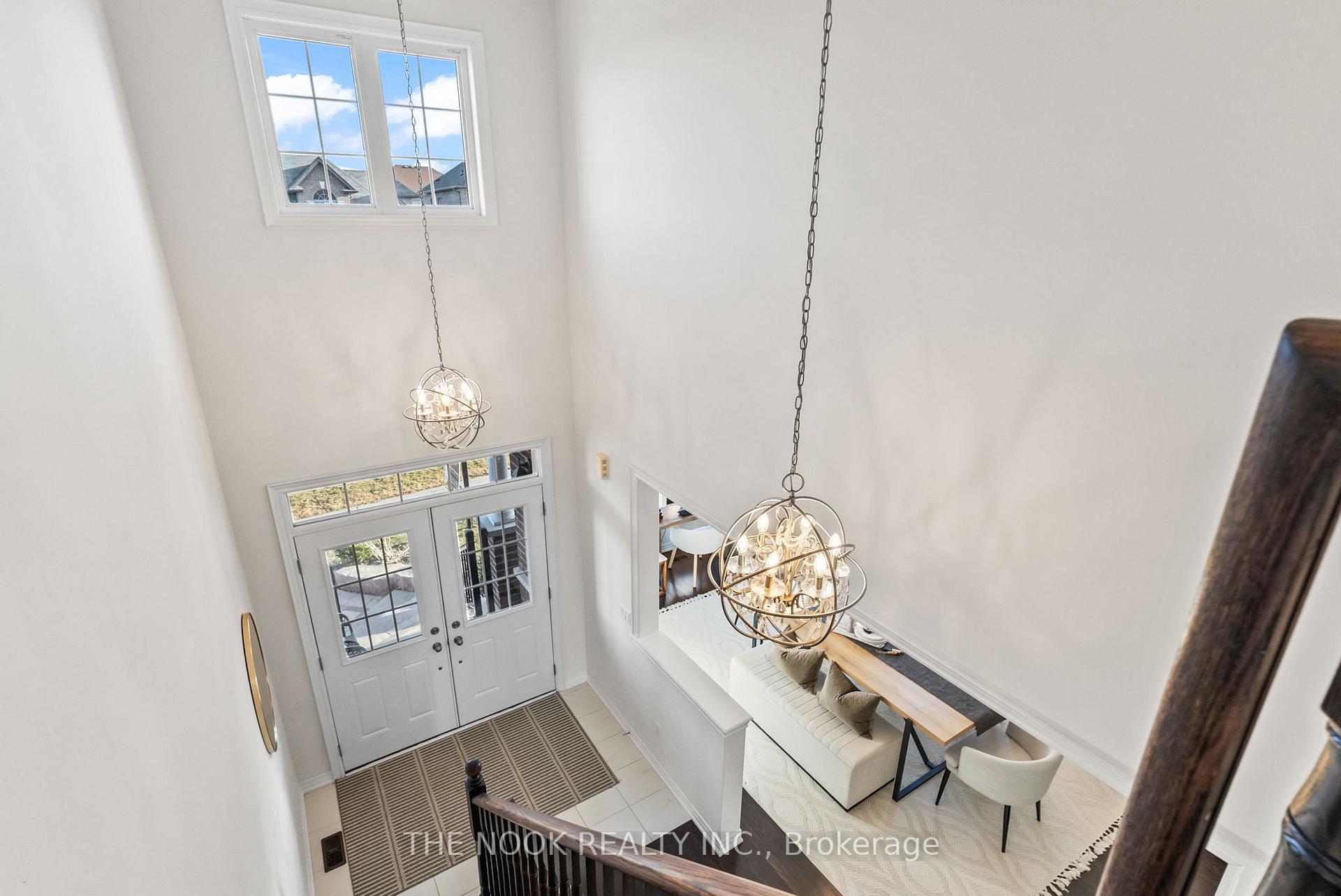 Photo 3 of 50 Grady Drive, Clarington, Newcastle — HOMEH