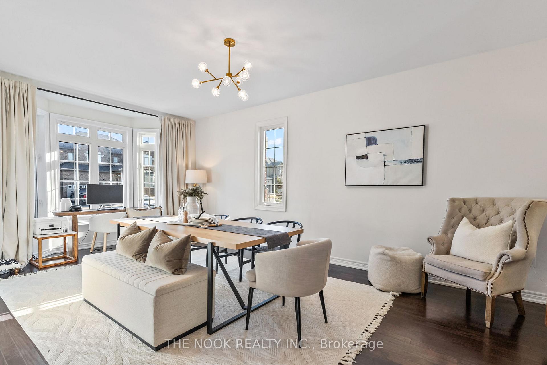 Photo 4 of 50 Grady Drive, Clarington, Newcastle — HOMEH