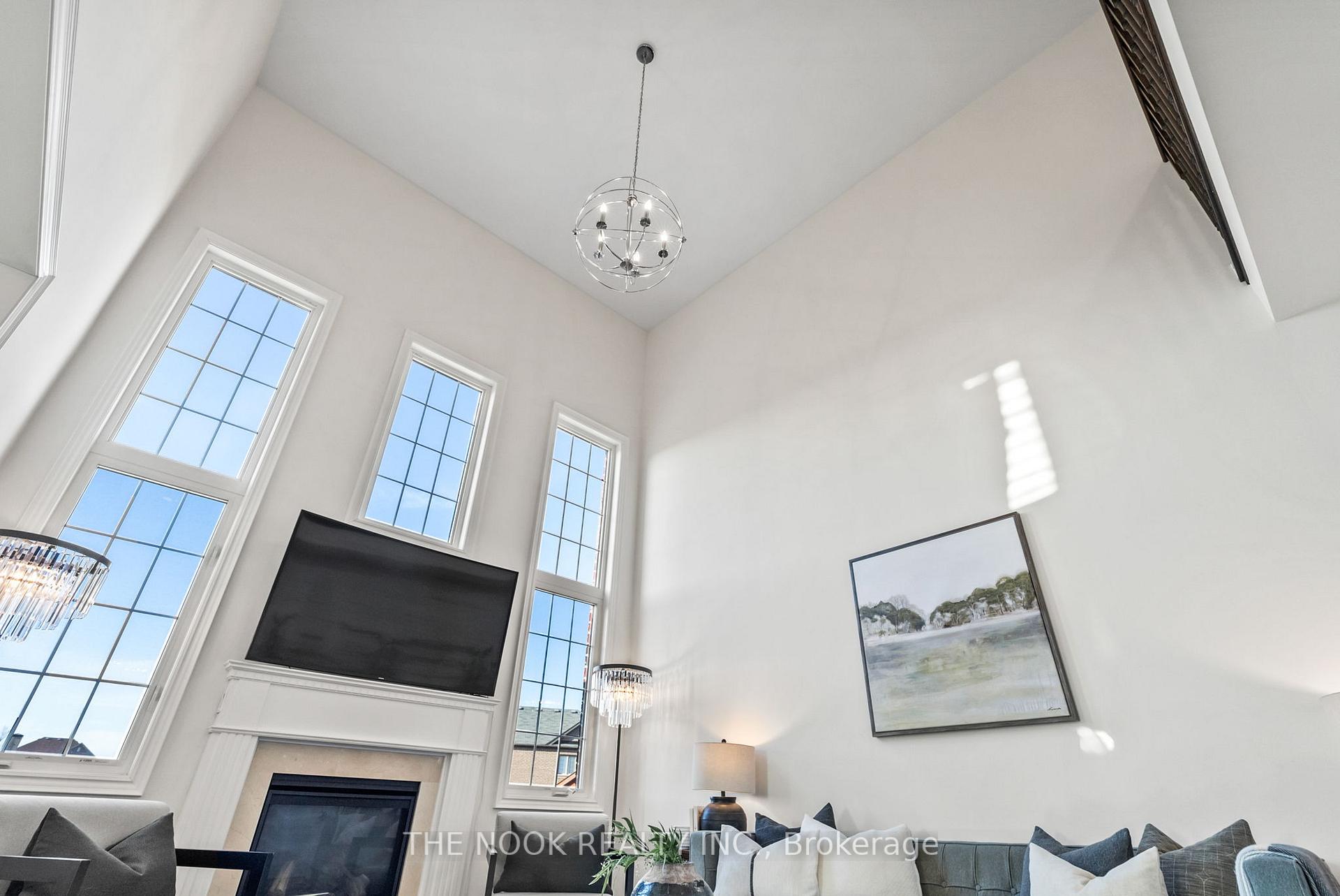 Photo 9 of 50 Grady Drive, Clarington, Newcastle — HOMEH