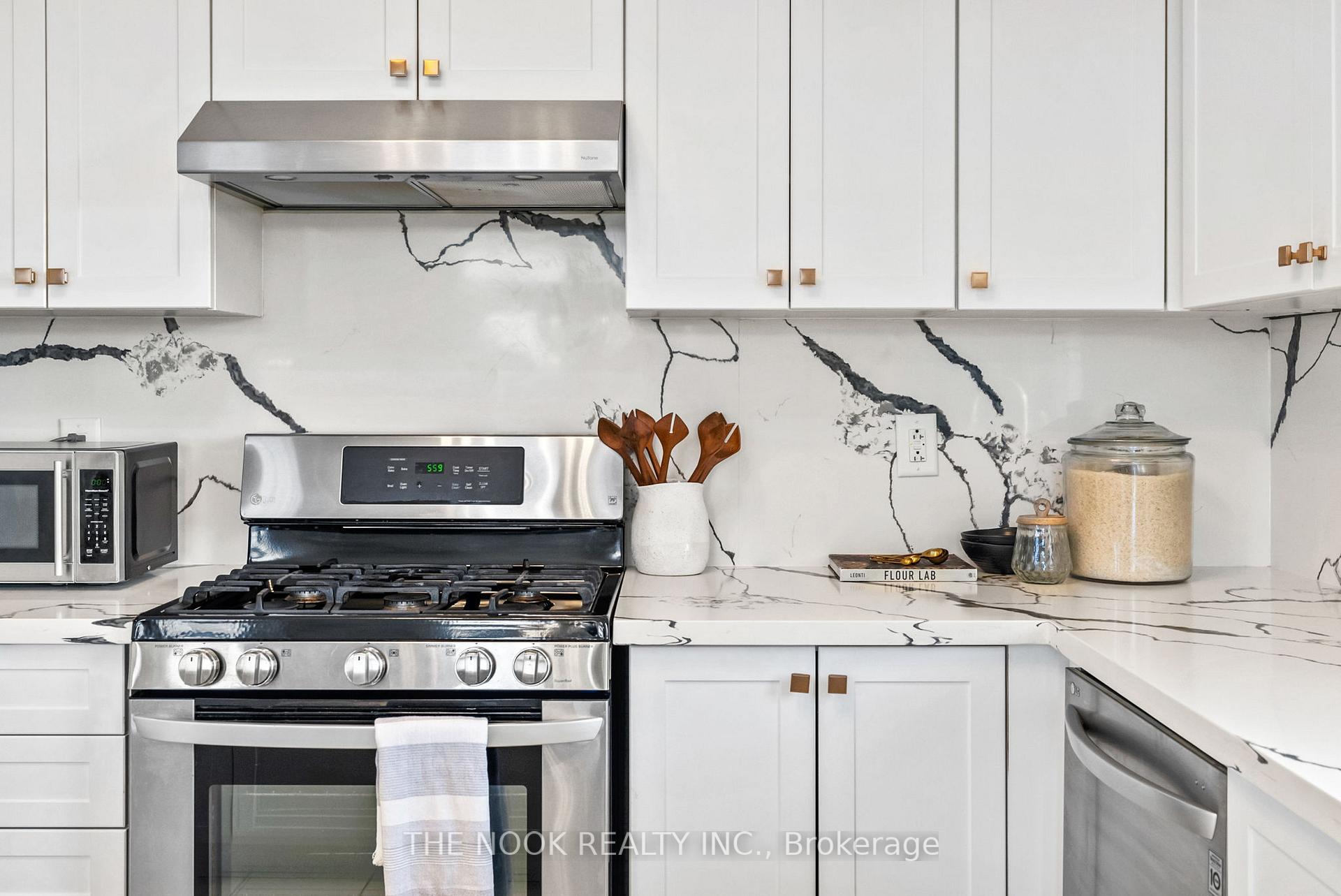 Photo 20 of 50 Grady Drive, Clarington, Newcastle — HOMEH