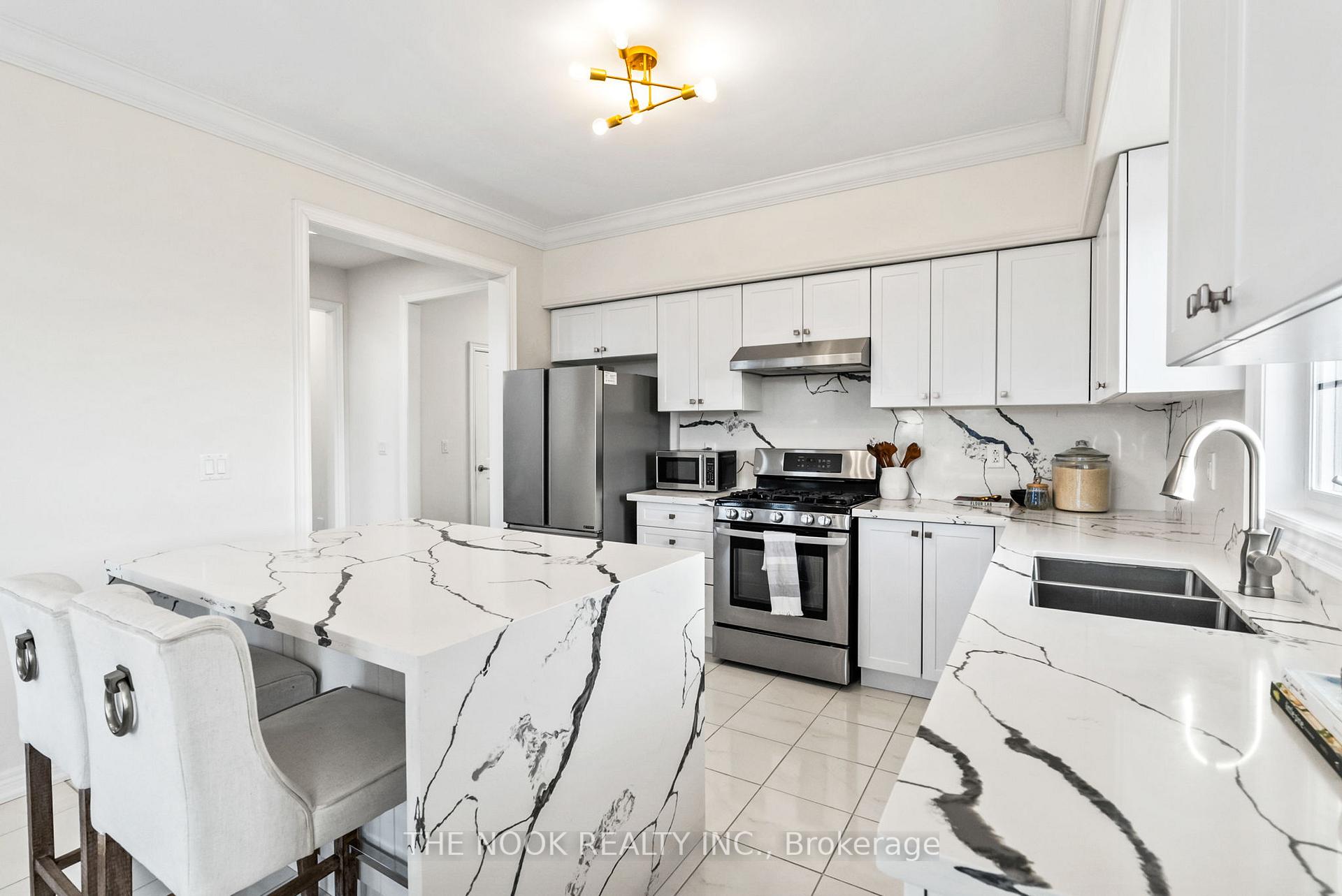 Photo 21 of 50 Grady Drive, Clarington, Newcastle — HOMEH