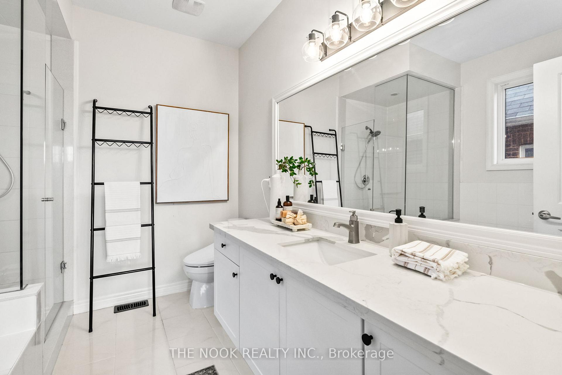 Photo 27 of 50 Grady Drive, Clarington, Newcastle — HOMEH