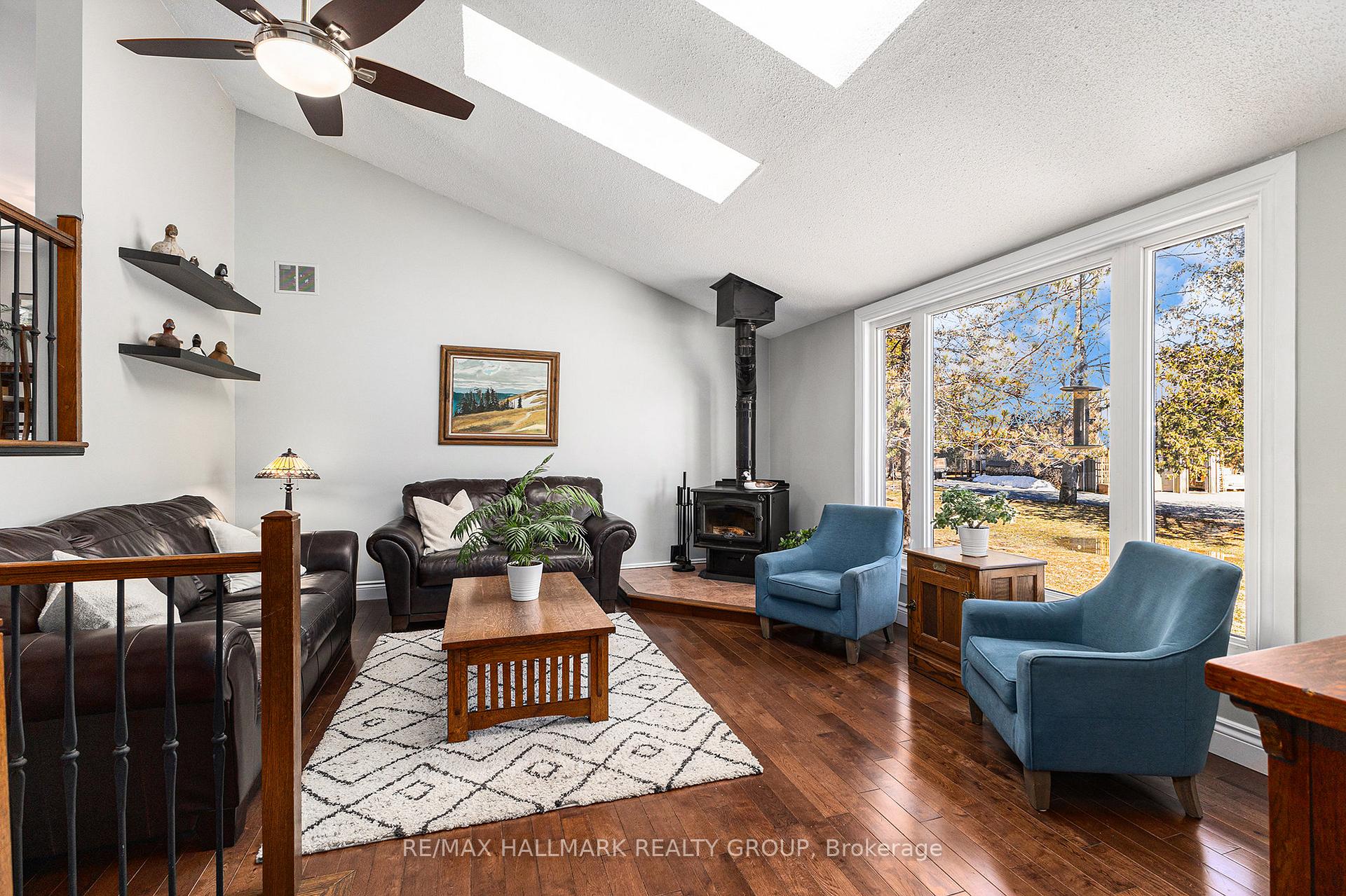 Photo 4 of 250 Bayview Drive, Beckwith, Beckwith Twp — HOMEH