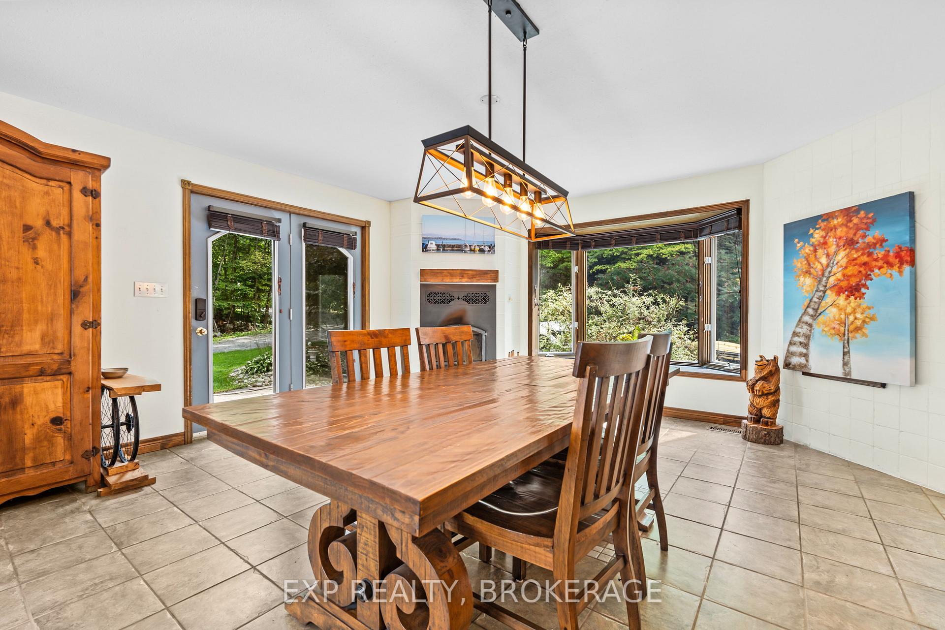 Photo 8 of 1403A Everett Lane, Frontenac, Frontenac South — HOMEH