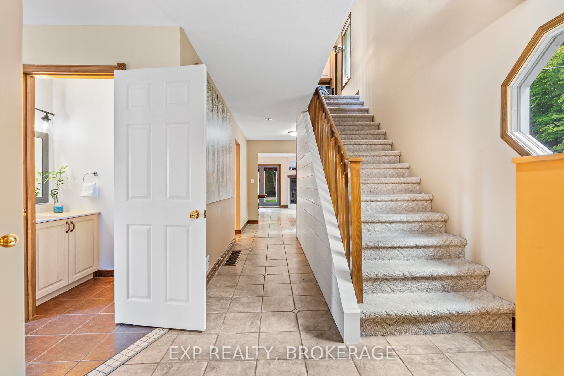 Photo 21 of 1403A Everett Lane, Frontenac, Frontenac South — HOMEH